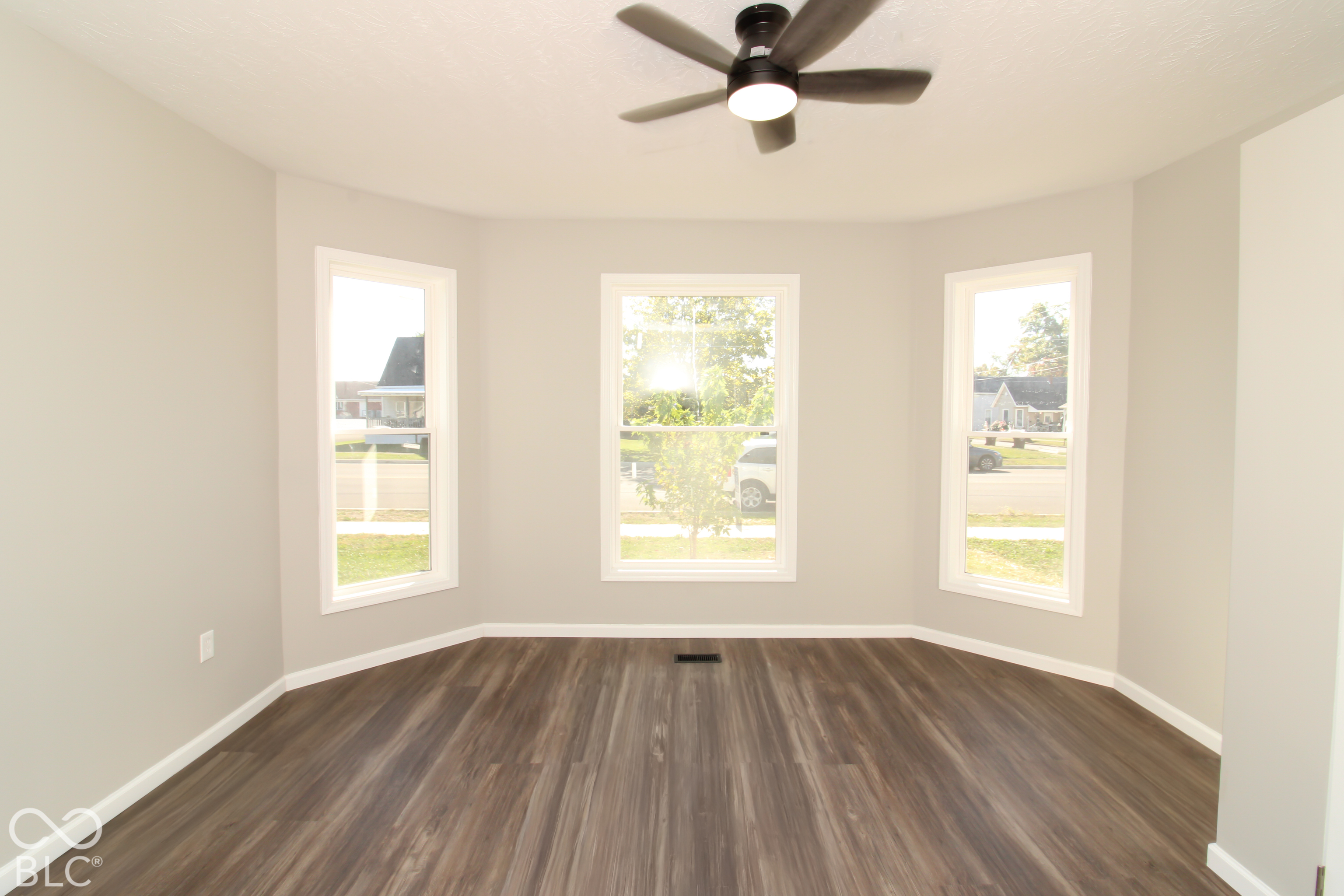 50 W Poplar Street, North Vernon, IN, 47265 photo 5 of 20