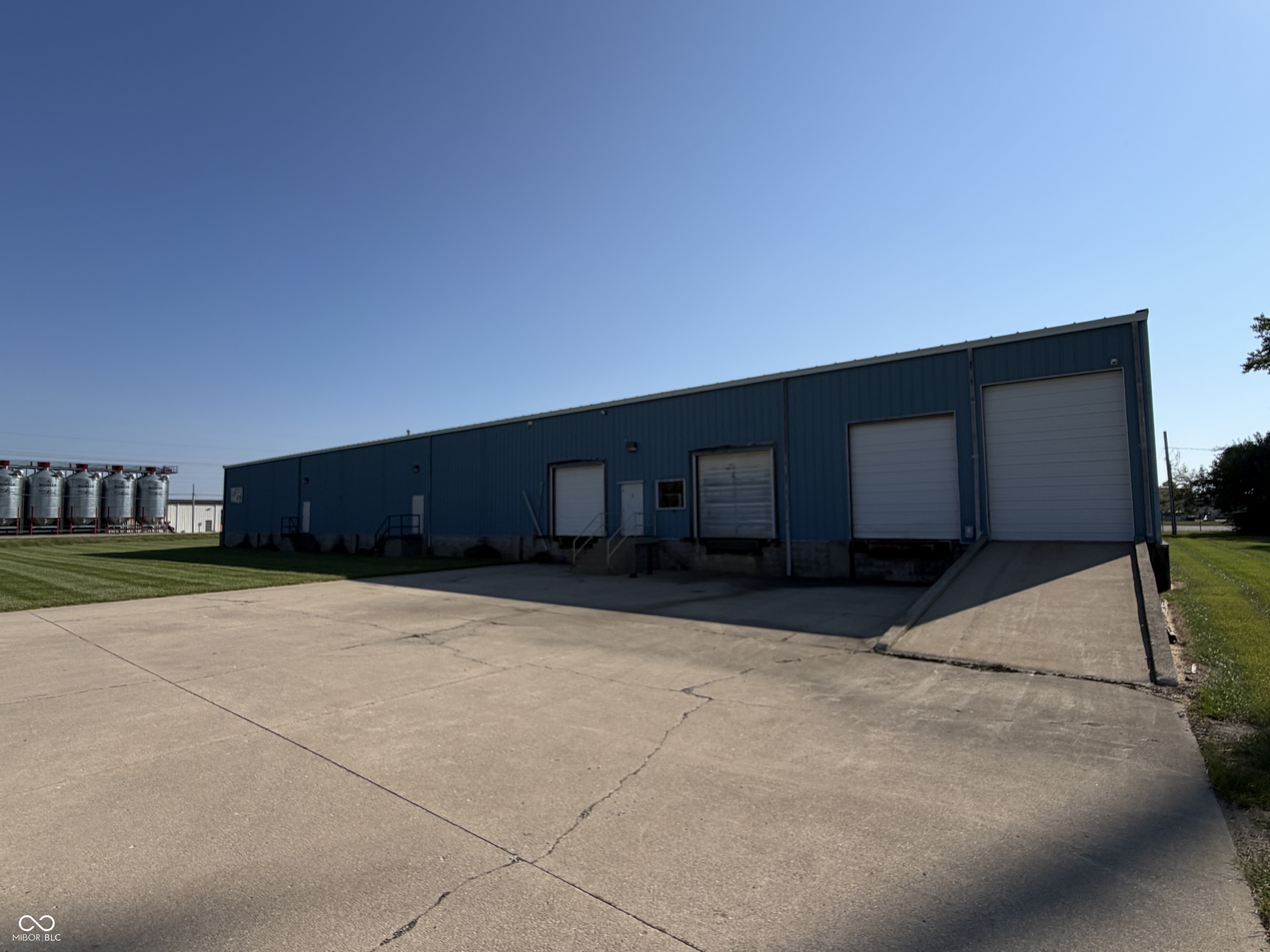 3040 S Commerce Drive, New Castle, IN, 47362 photo 5 of 15