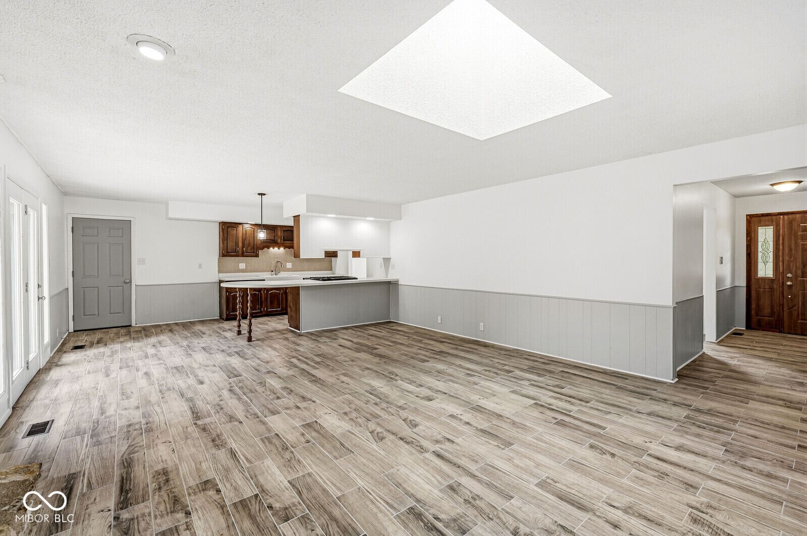 4300 E Maple Manor Parkway, Muncie, IN, 47302 photo 5 of 28