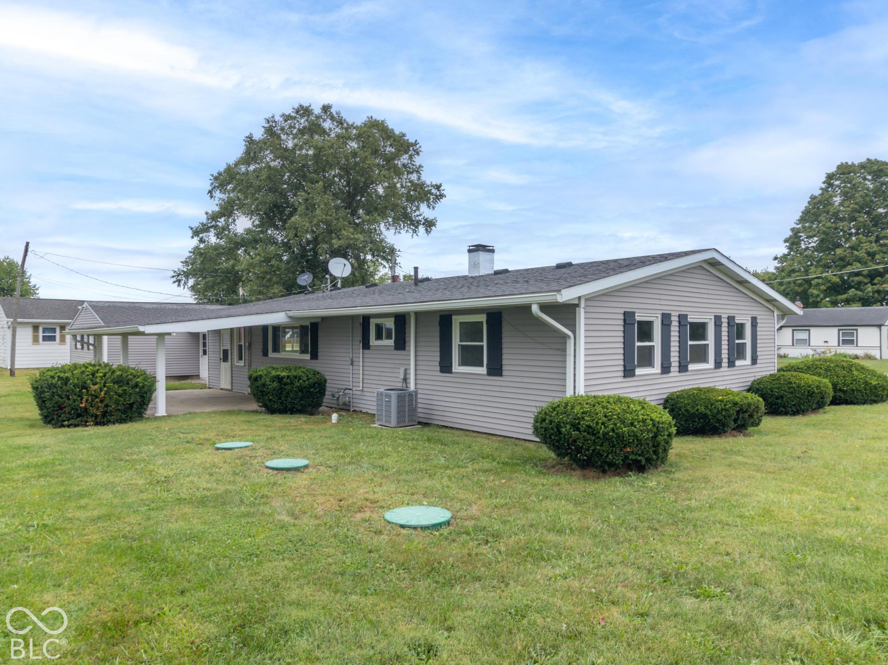 8846 W Dorsey Court, Knightstown, IN, 46148 photo 5 of 37