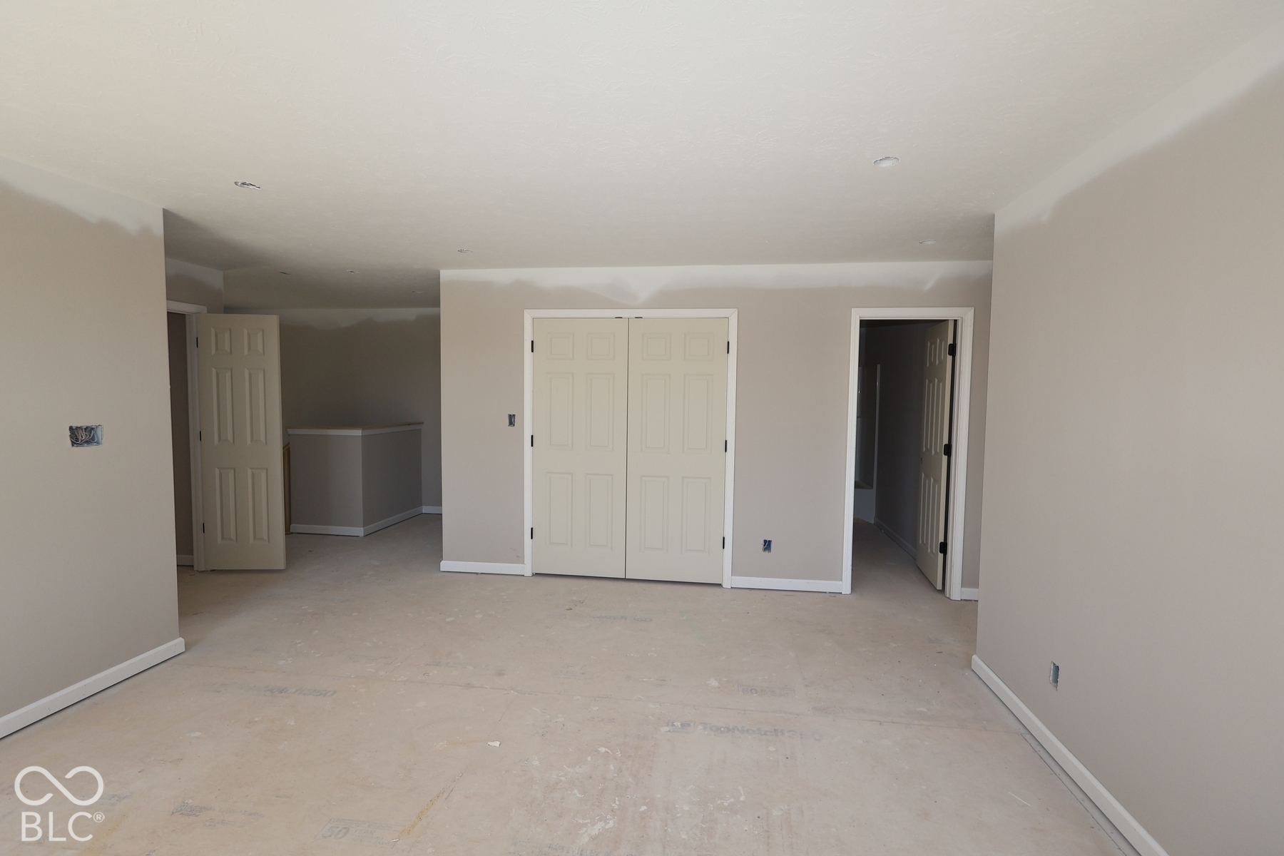 4164 Hayden Valley Drive, Bargersville, IN, 46106 photo 5 of 12