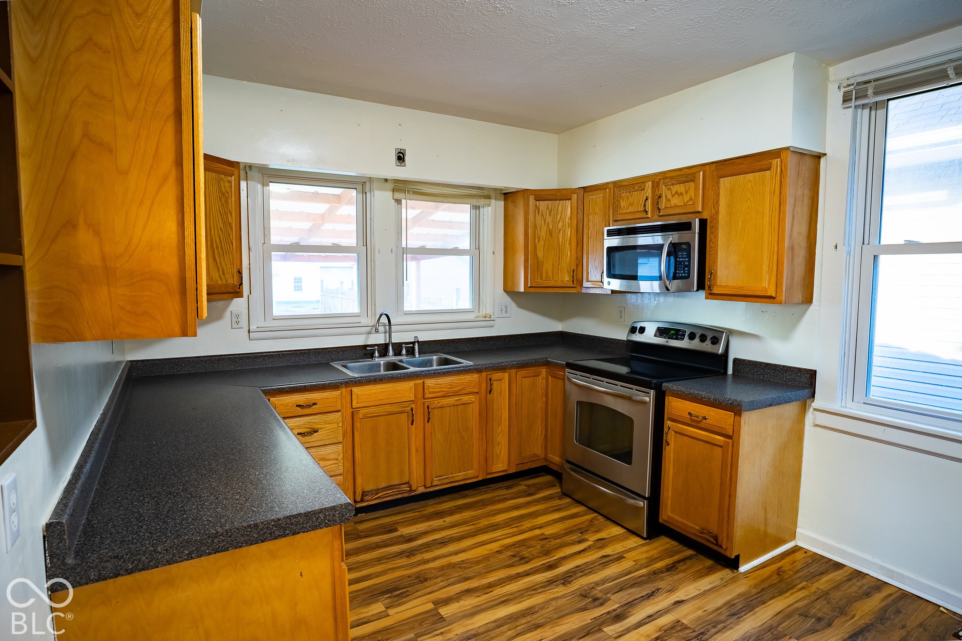 206 S Eastern Avenue, Batesville, IN, 47006 photo 5 of 38