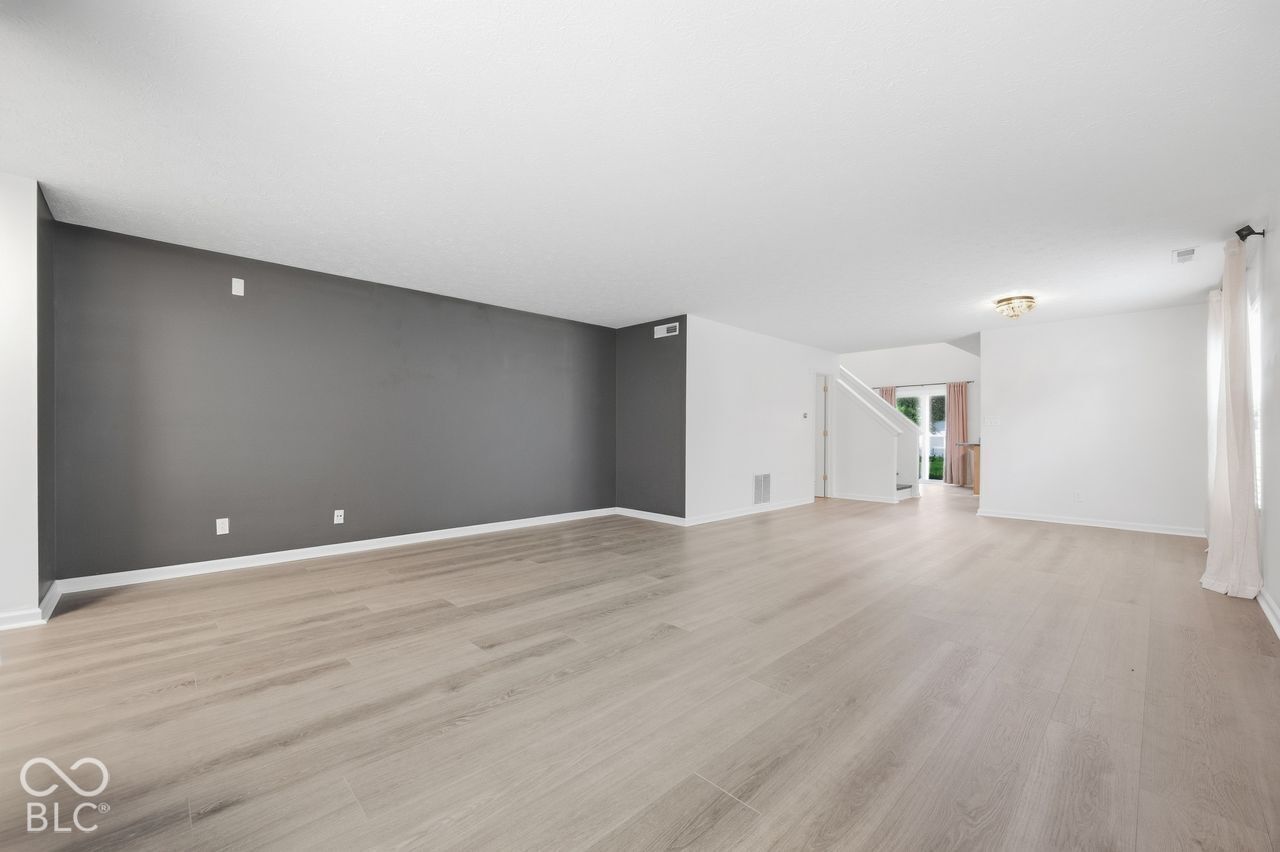 7622 Sergi Canyon Drive, Indianapolis, IN, 46217 photo 5 of 26