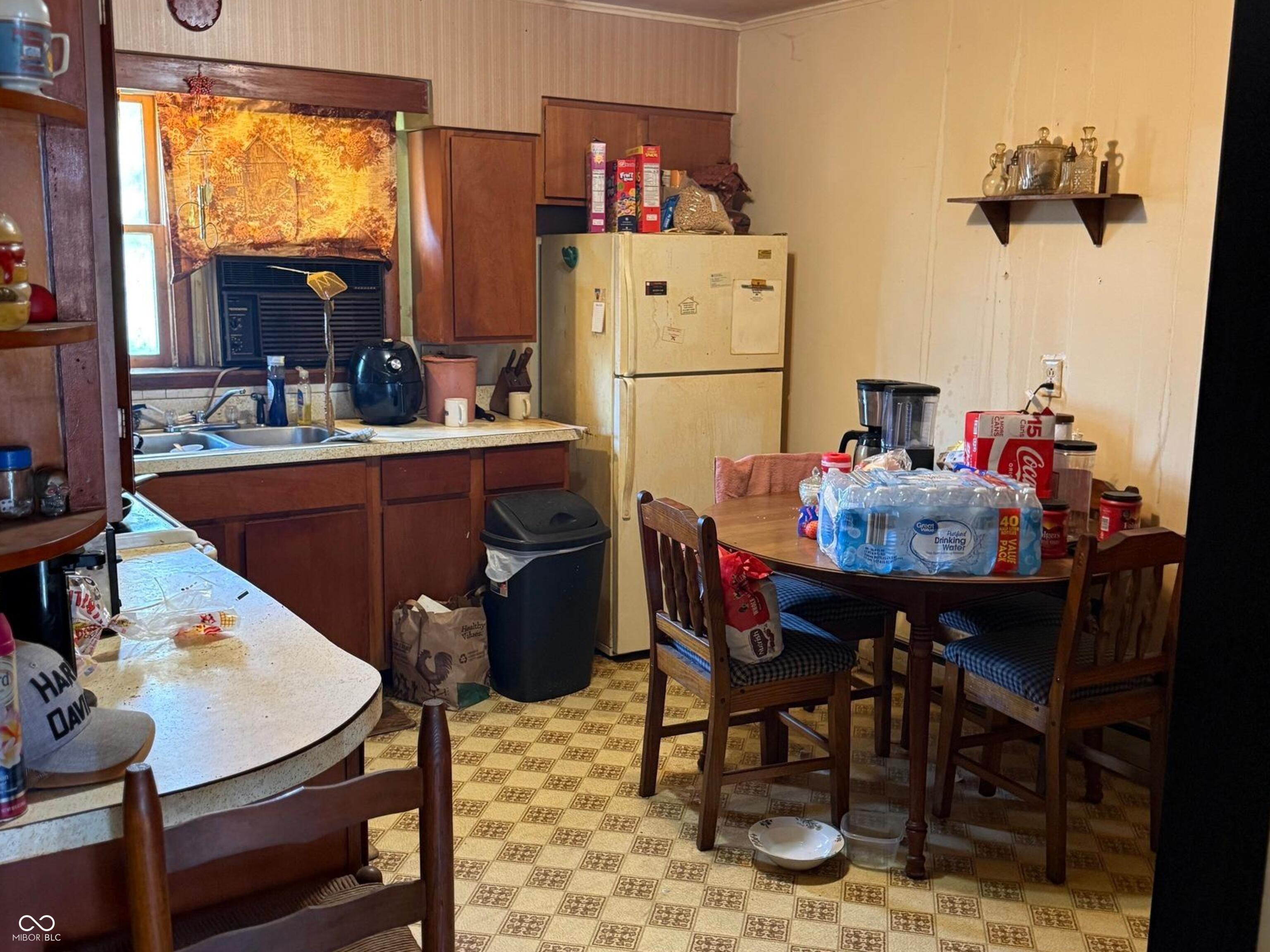 4213 Main Street, Coal City, IN, 47427 photo 5 of 10