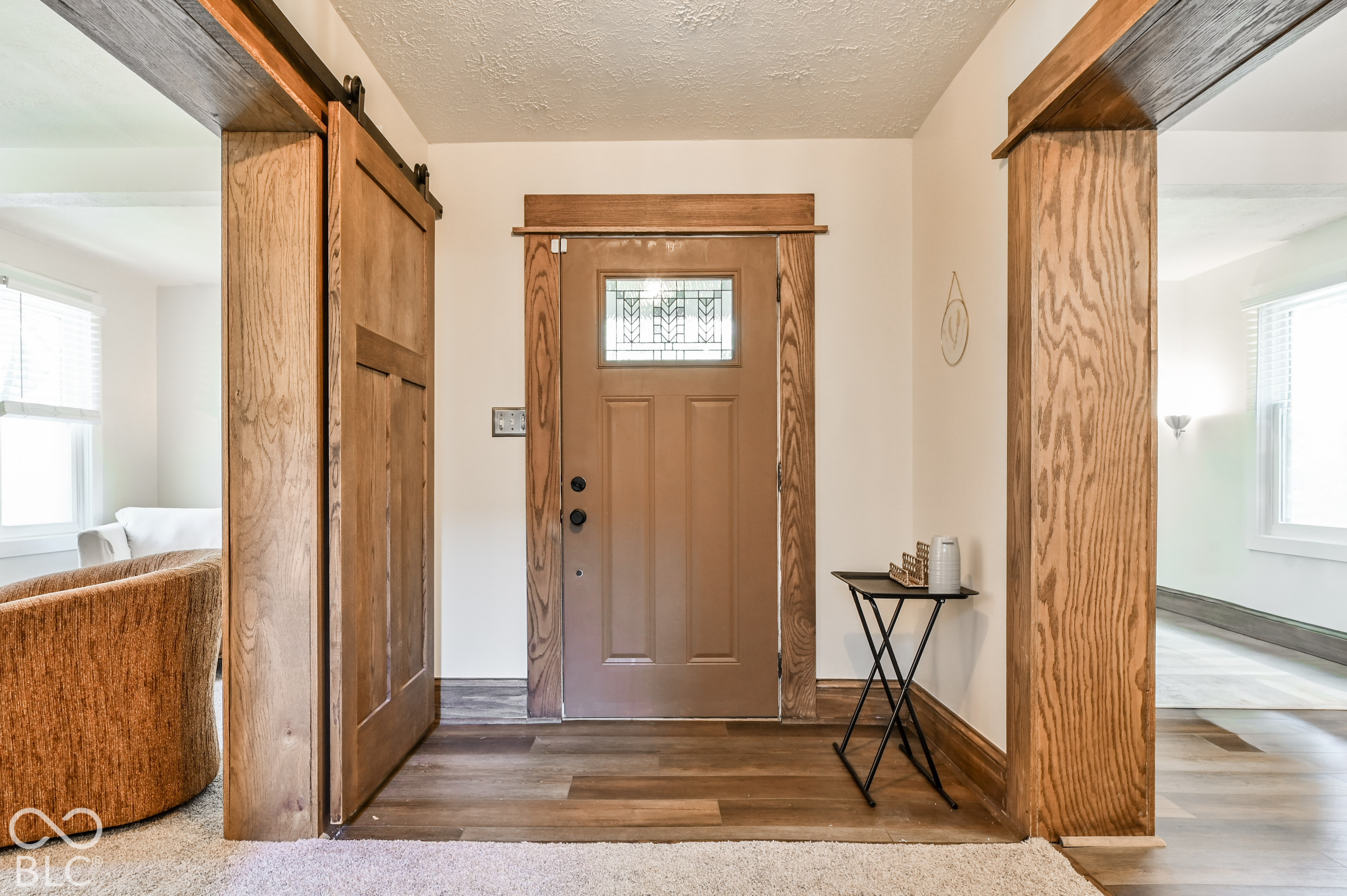 2859 Sutherland Avenue, Indianapolis, IN, 46205 photo 5 of 39