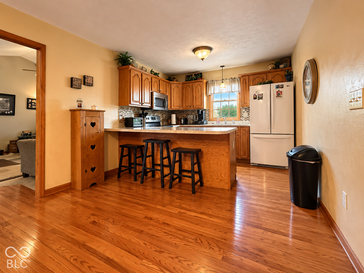 3433 Charlton Drive, Anderson, IN, 46012 photo 5 of 16