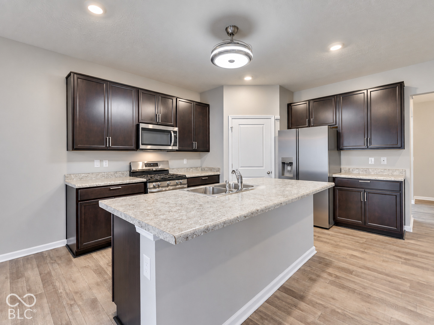 11204 N Sashing Way, Monrovia, IN, 46157 photo 5 of 55