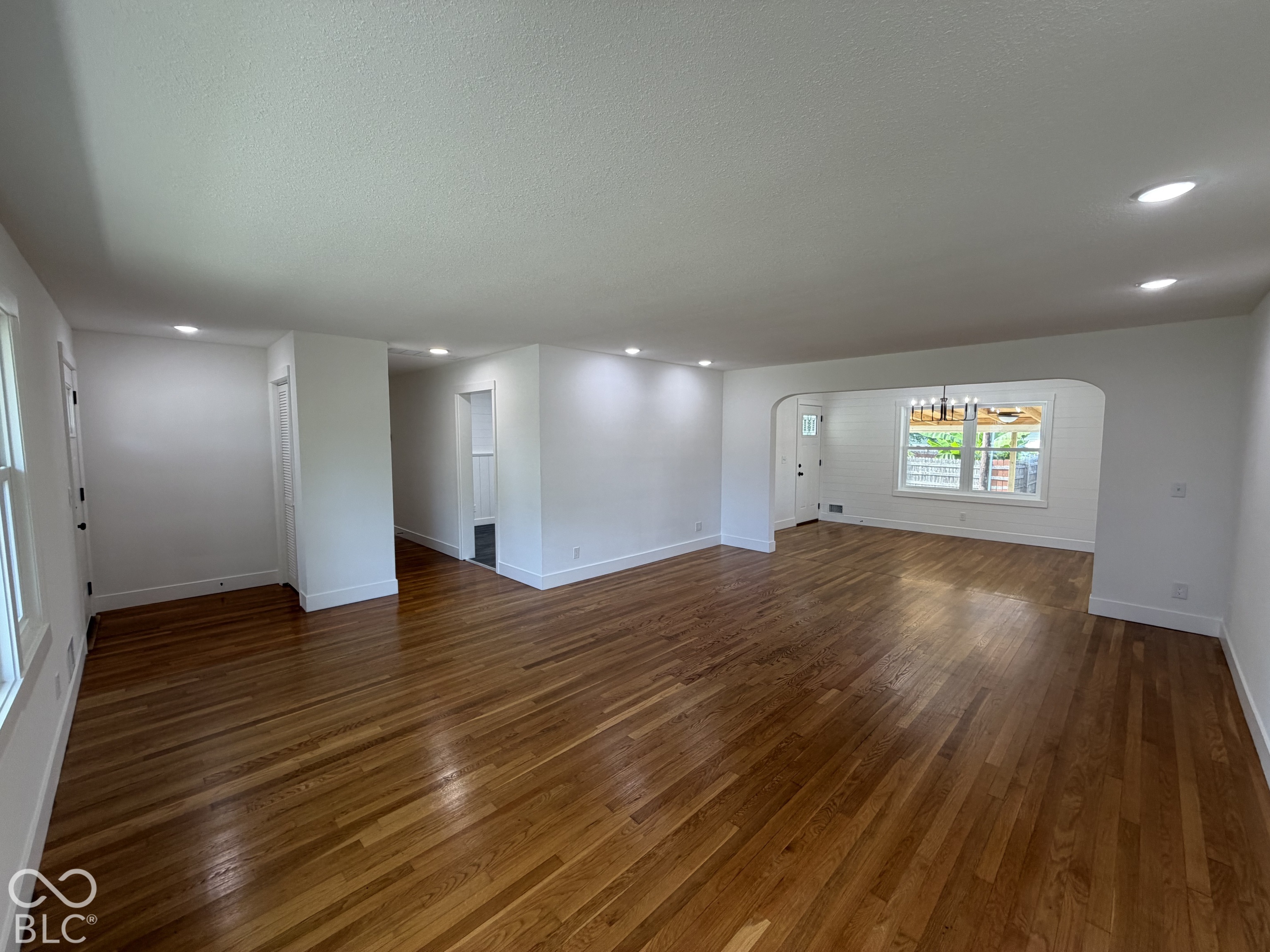 1108 Gaiser Drive, Seymour, IN, 47274 photo 5 of 21