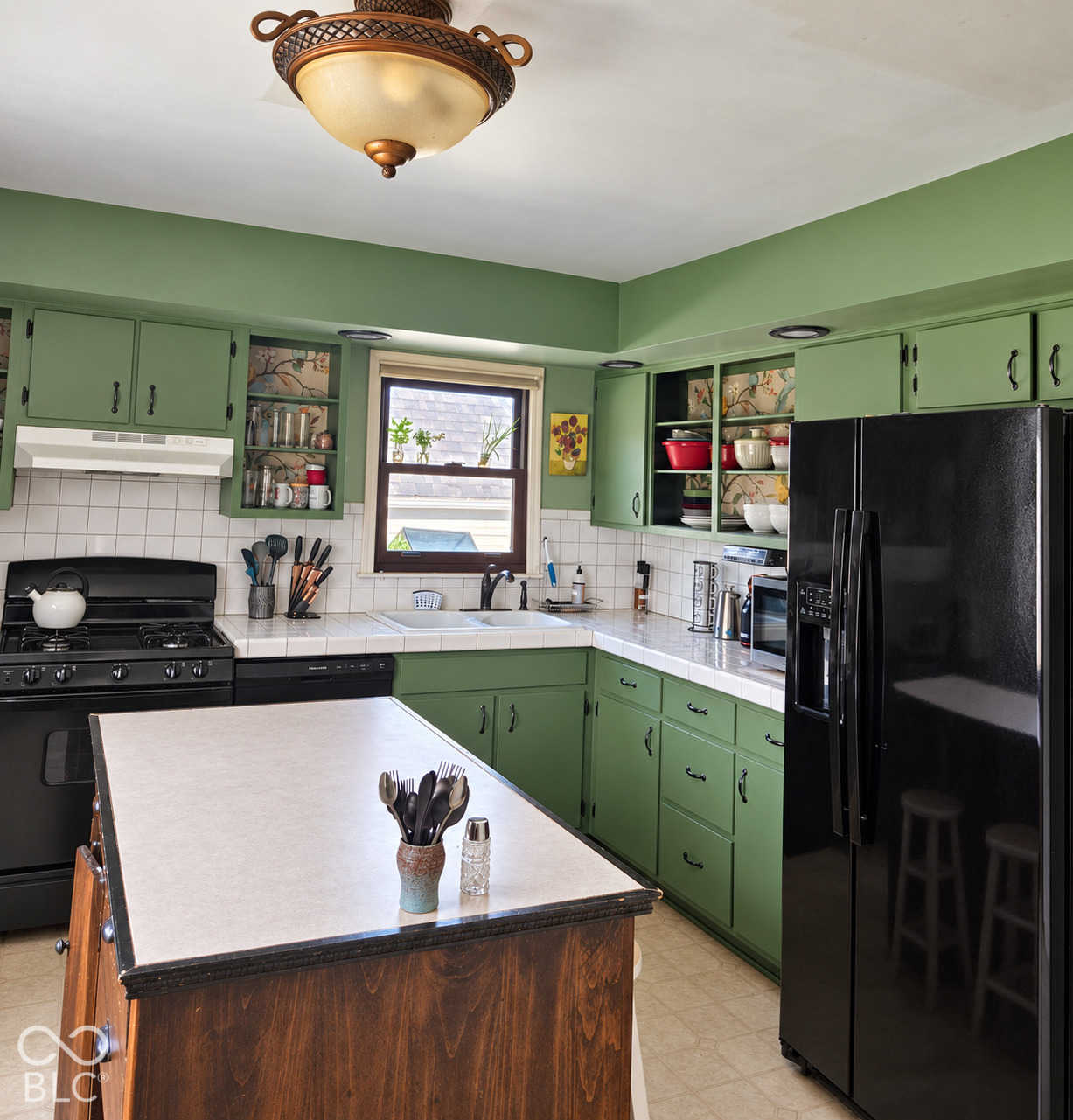 302 E Thompson Road, Indianapolis, IN, 46227 photo 5 of 19