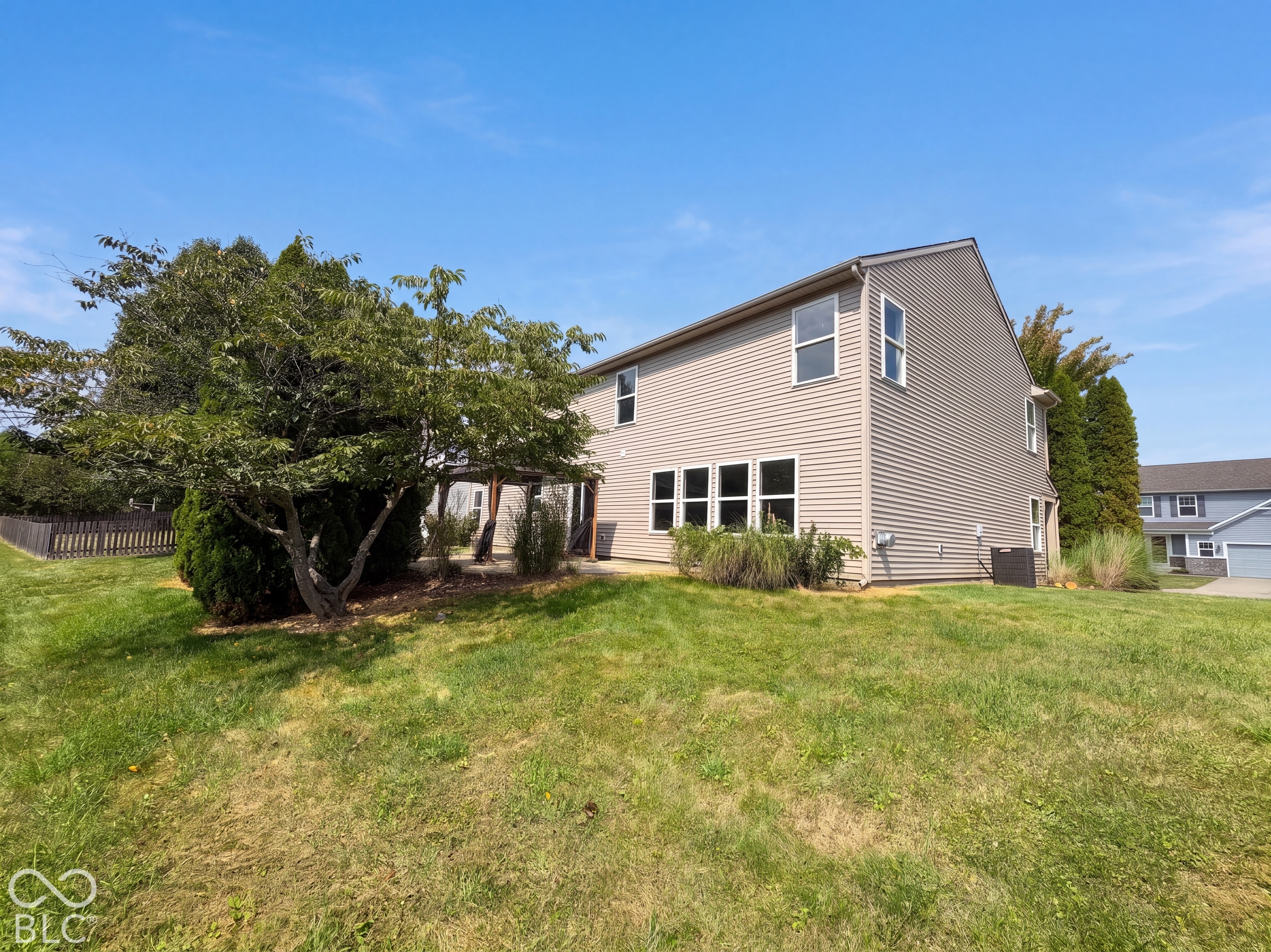 10605 Dunes Court, Indianapolis, IN, 46239 photo 5 of 21