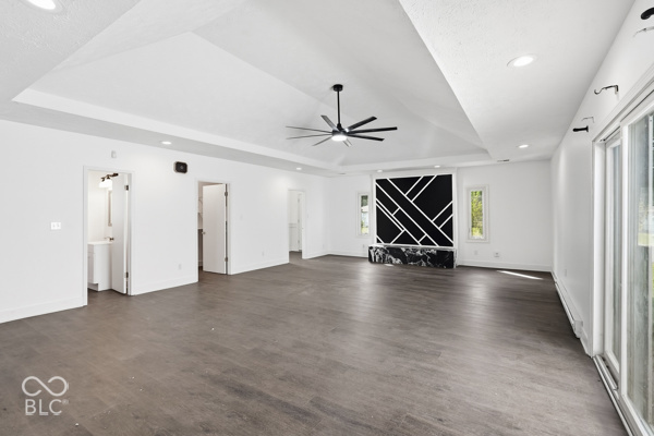 4609 Shelbyville Road, Indianapolis, IN, 46237 photo 5 of 32