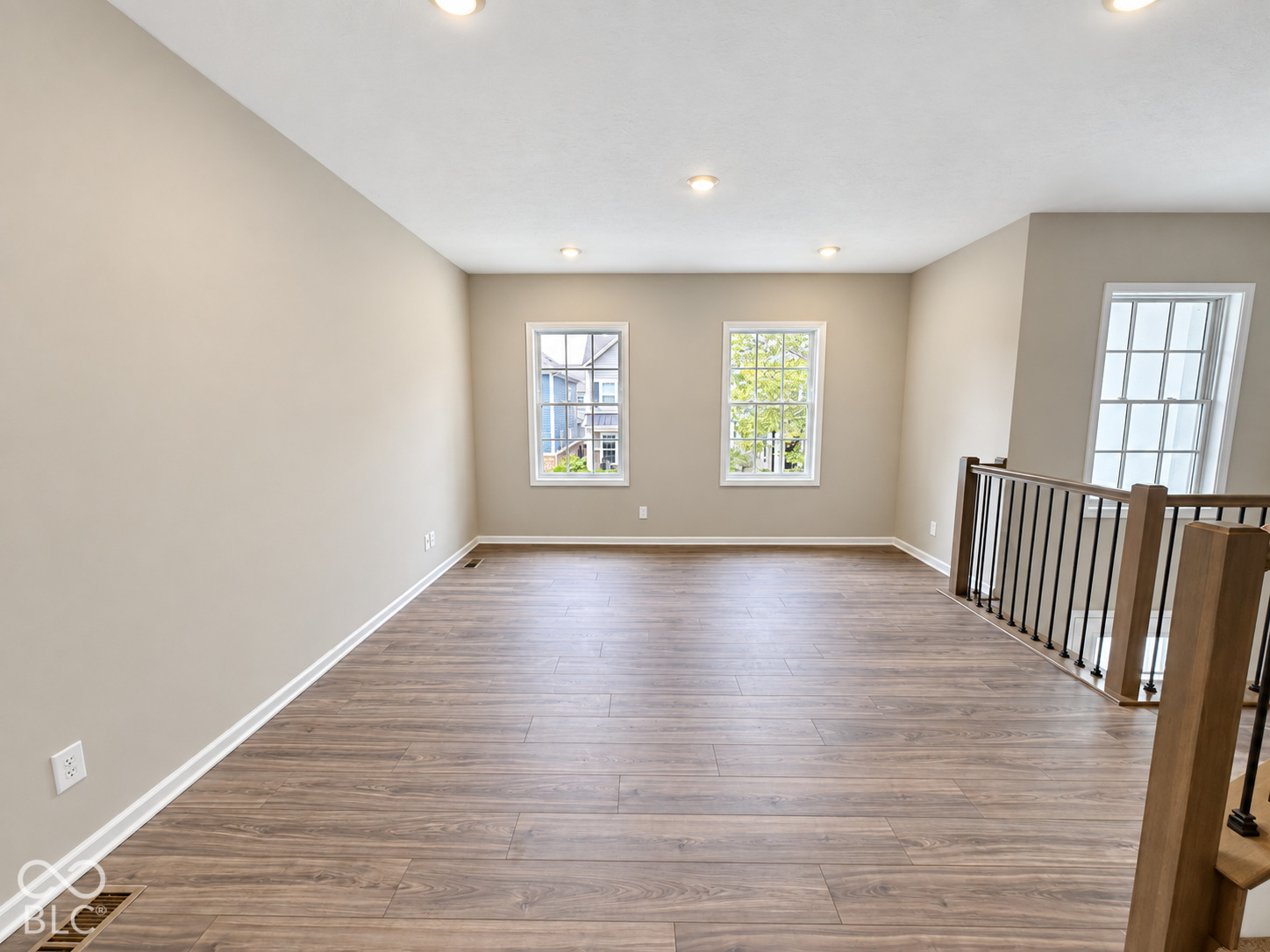 5752 Birtz Road, Indianapolis, IN, 46216 photo 5 of 6