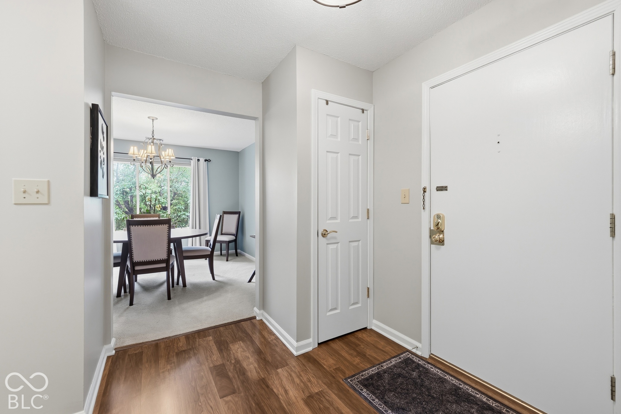 558 W Hunters Drive #APT D, Carmel, IN, 46032 photo 5 of 30