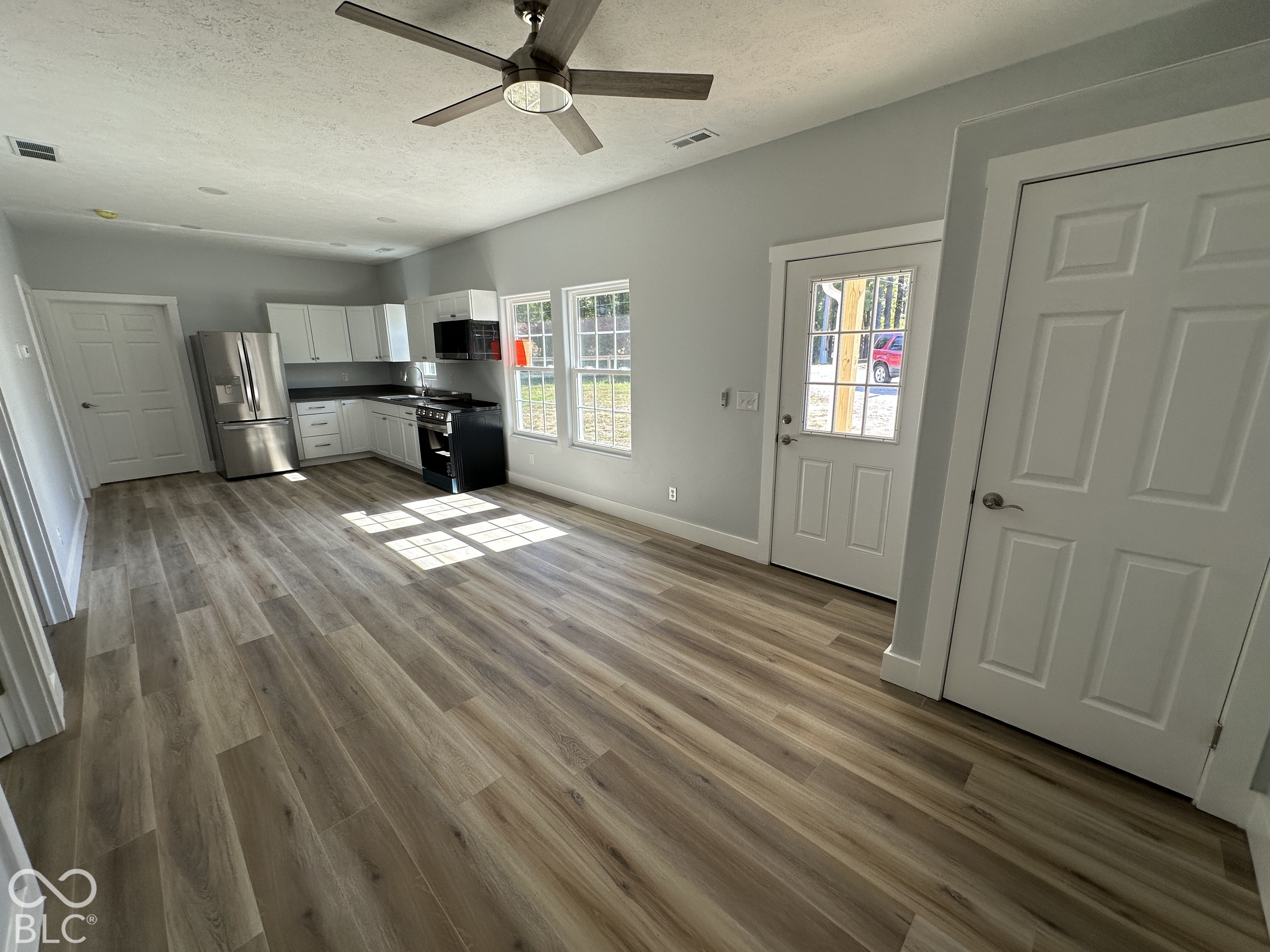 1277 N Lawrence Hollow Road, Bloomfield, IN, 47424 photo 5 of 16