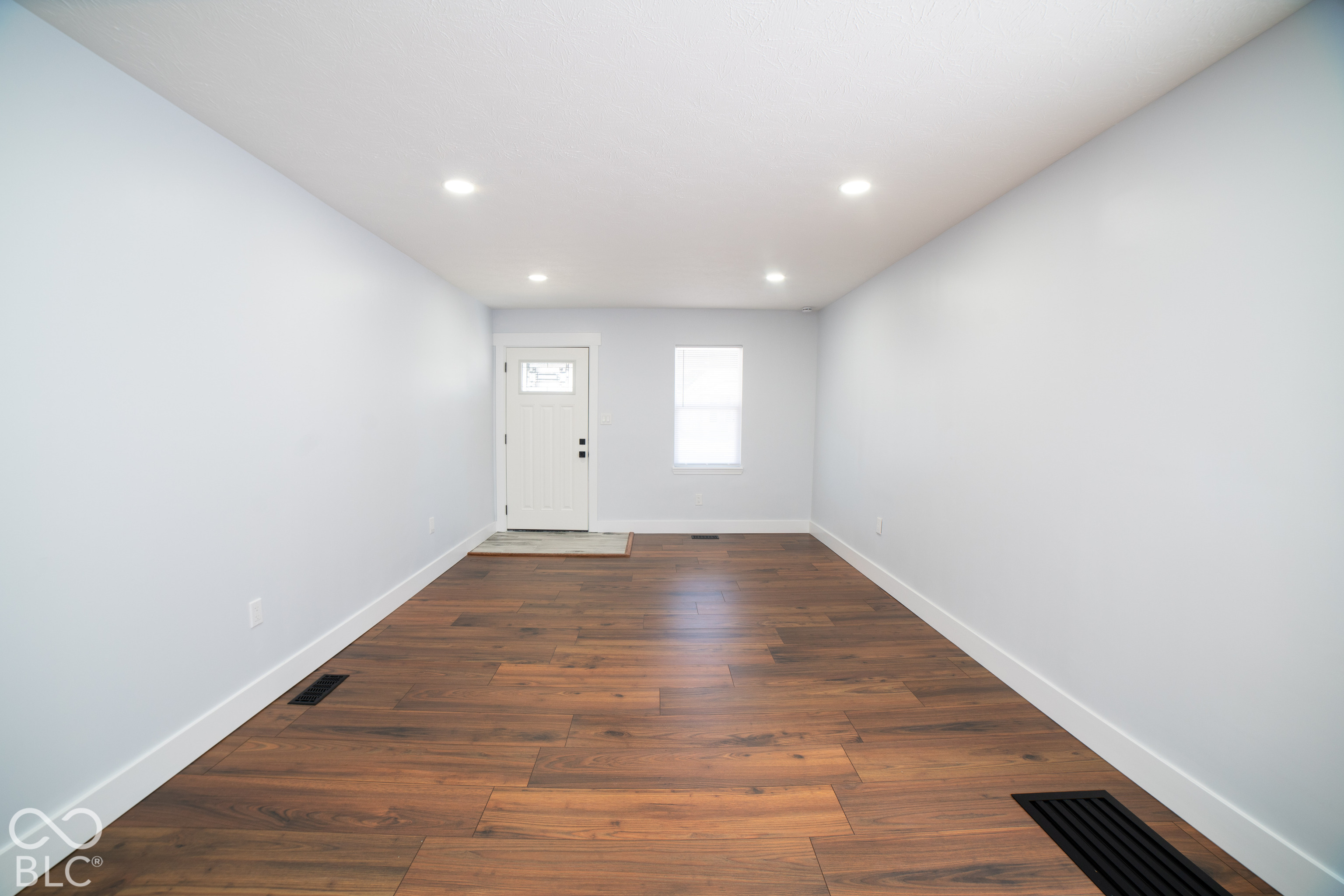 338 S Rural Street, Indianapolis, IN, 46201 photo 5 of 26