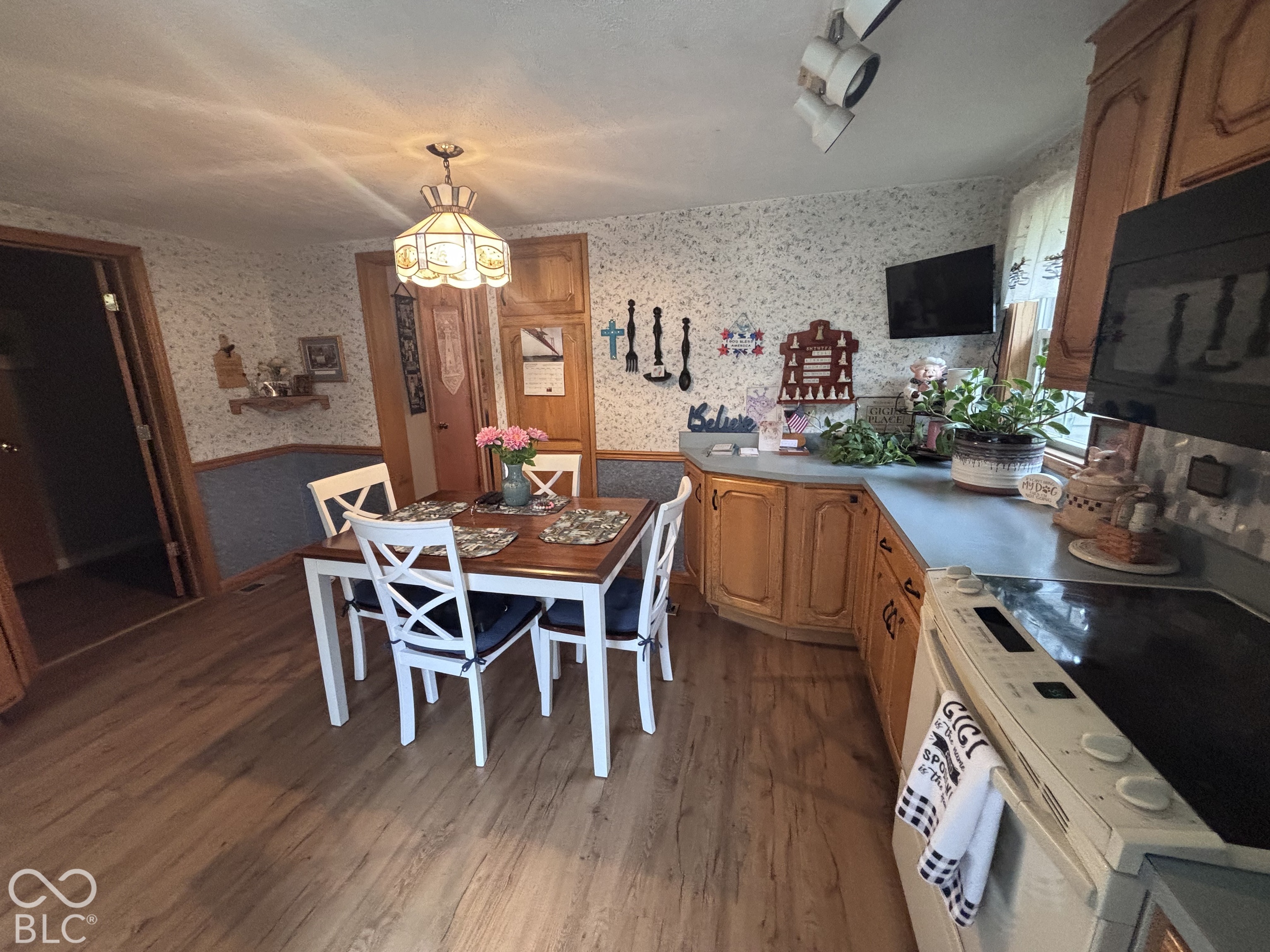 511 W Market, Crawfordsville, IN, 47933 photo 5 of 24