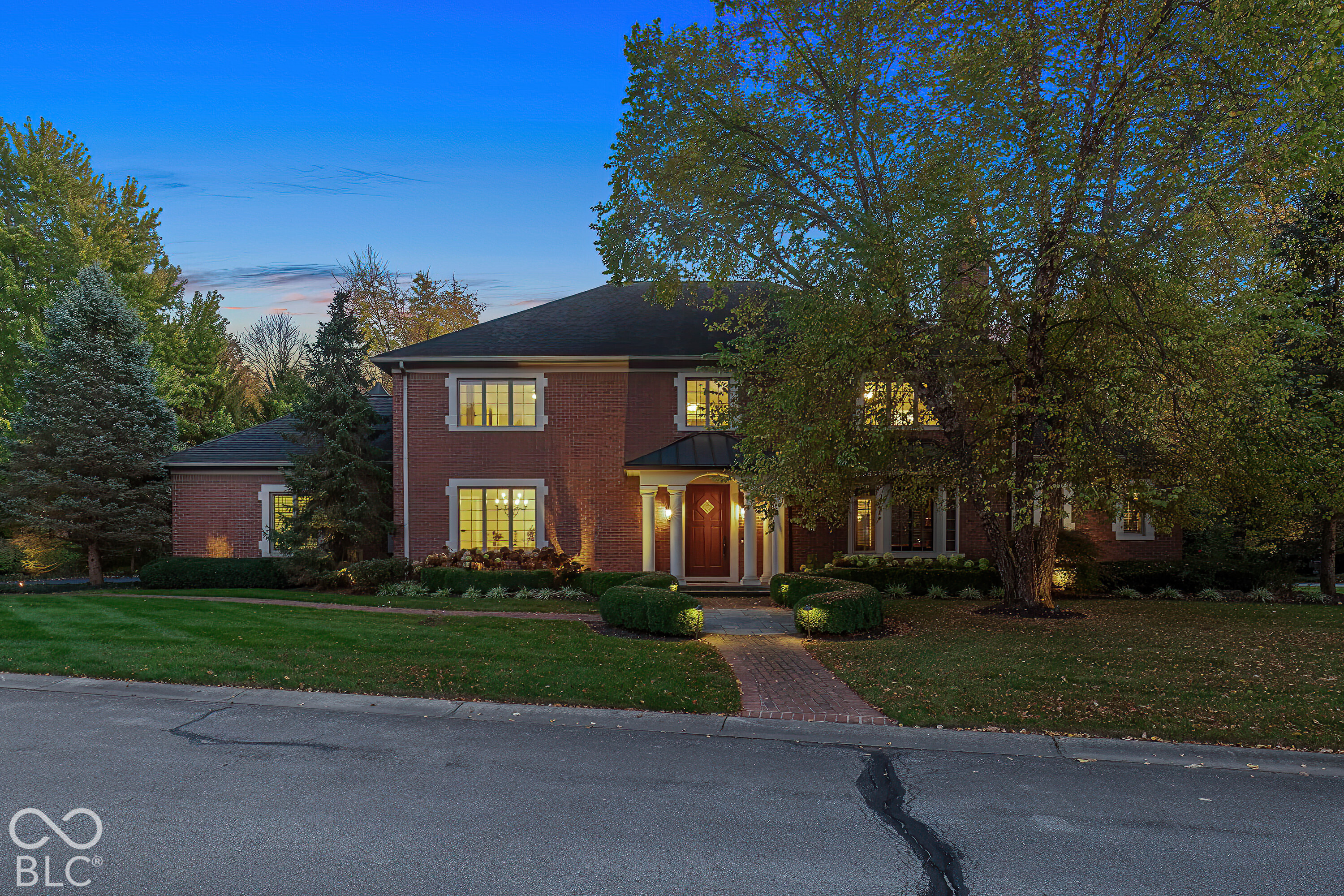 235 Willowgate Lane, Indianapolis, IN, 46260 photo 5 of 68