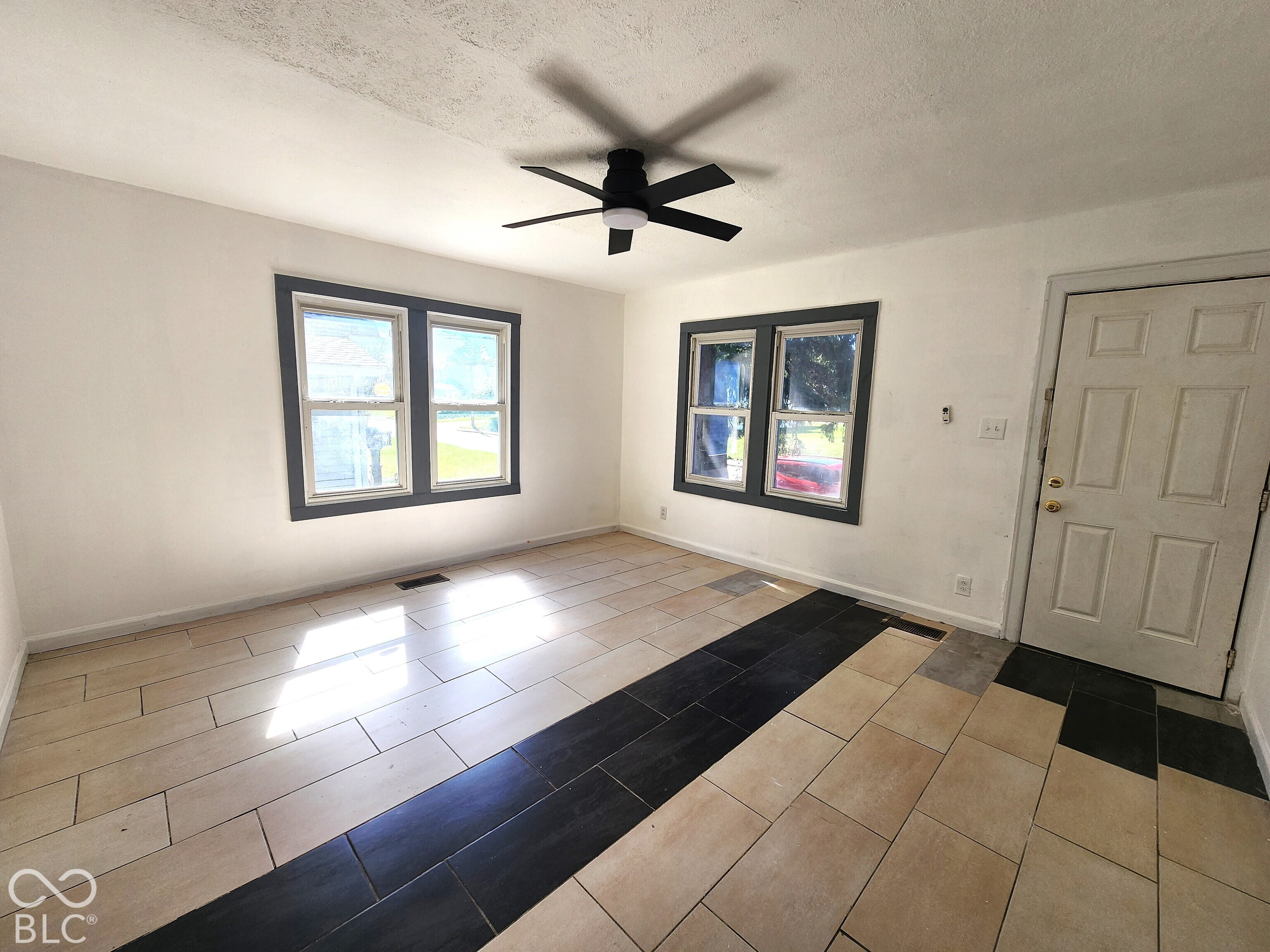 2632 Central Avenue, Anderson, IN, 46016 photo 5 of 25