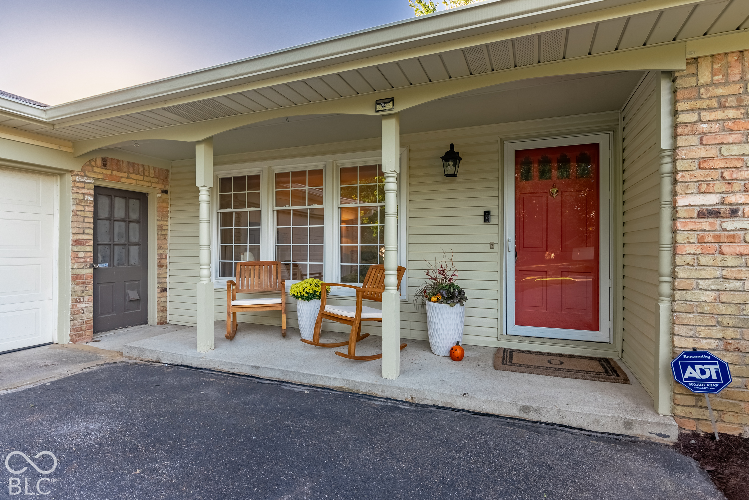 5913 Susan Drive E, Indianapolis, IN, 46250 photo 5 of 42