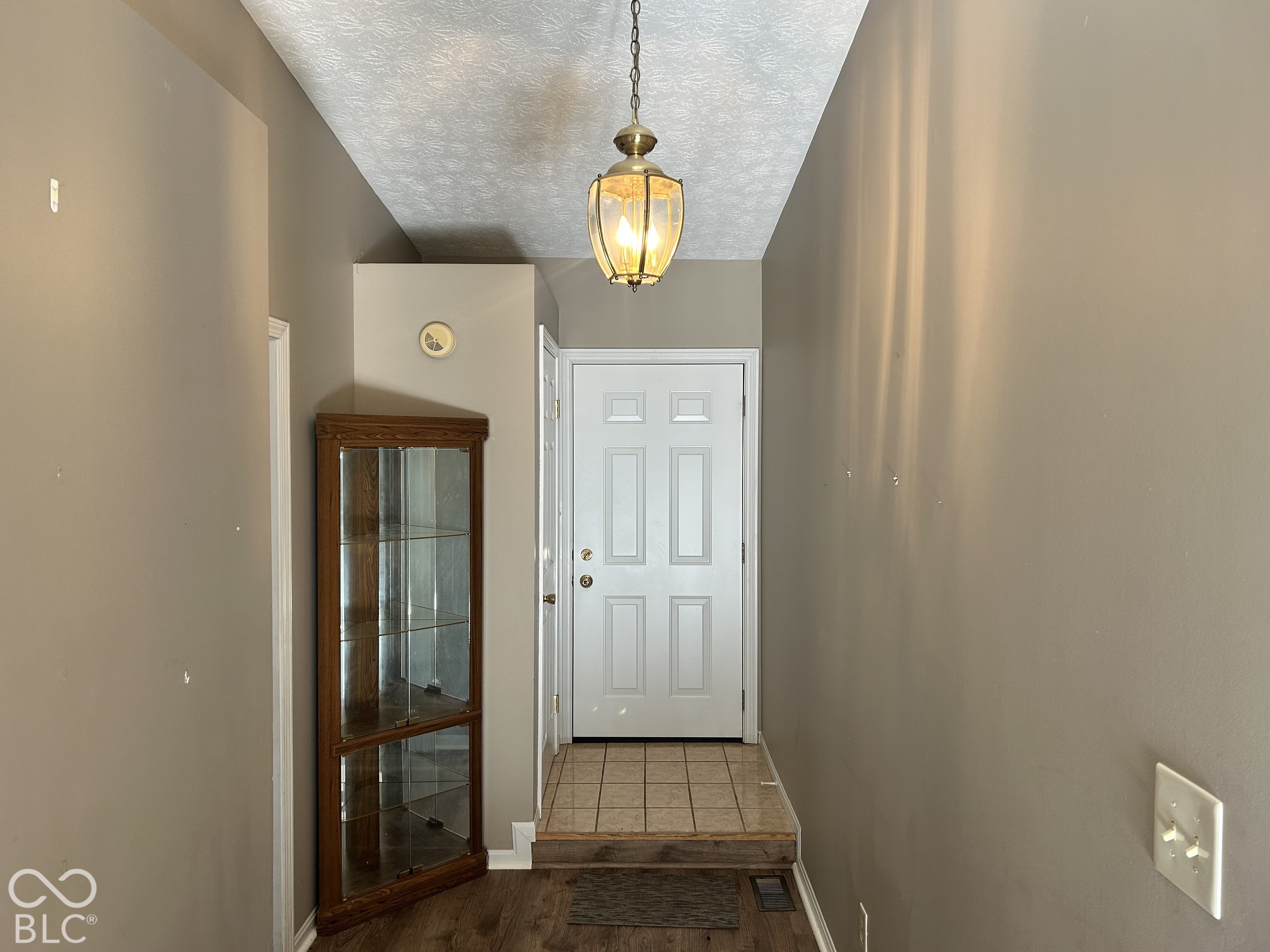 18686 Northridge Drive, Noblesville, IN, 46060 photo 5 of 17