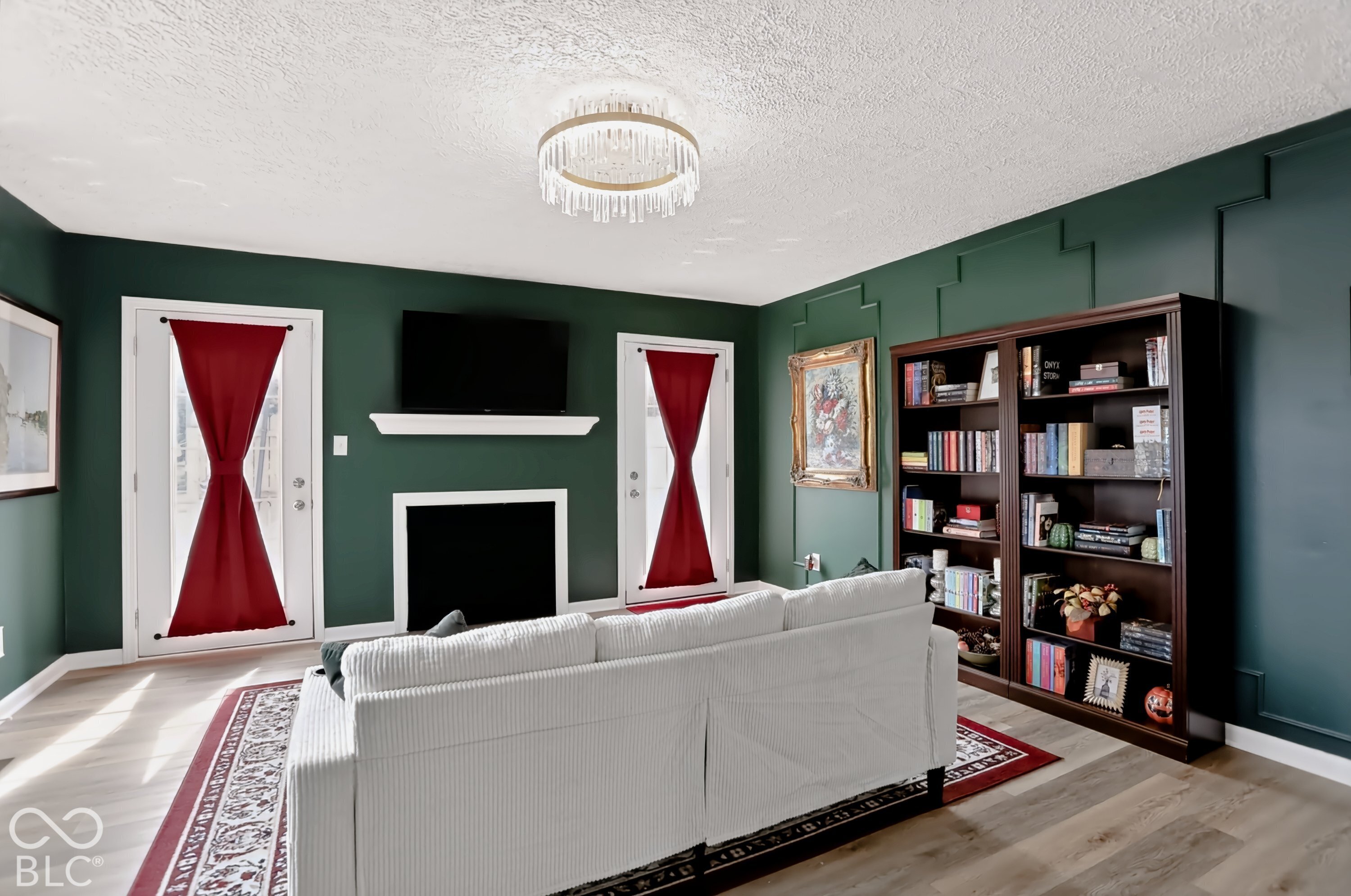 6059 S Bay Drive, Indianapolis, IN, 46250 photo 5 of 31
