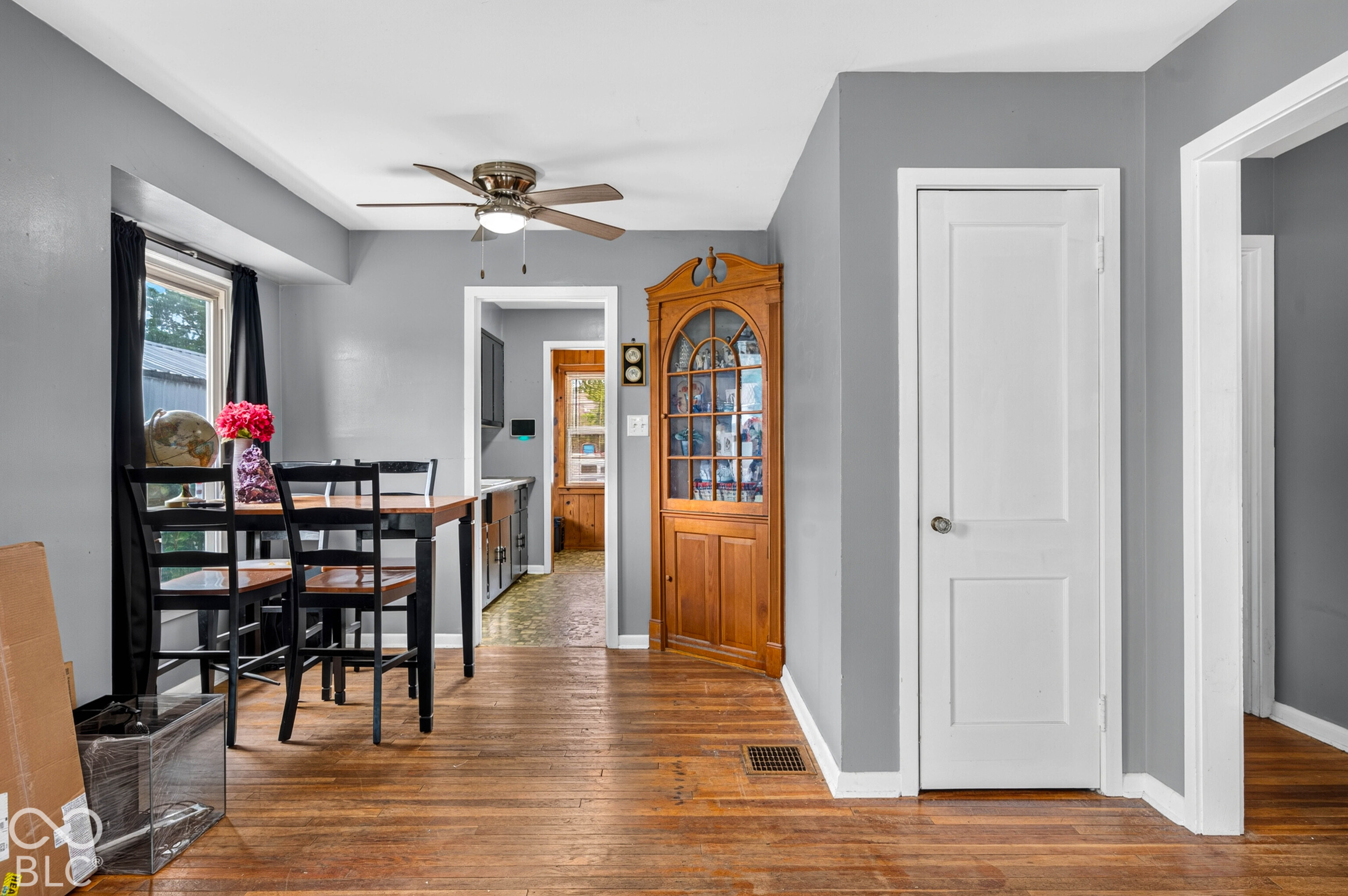1302 Court, Columbus, IN, 47201 photo 5 of 62