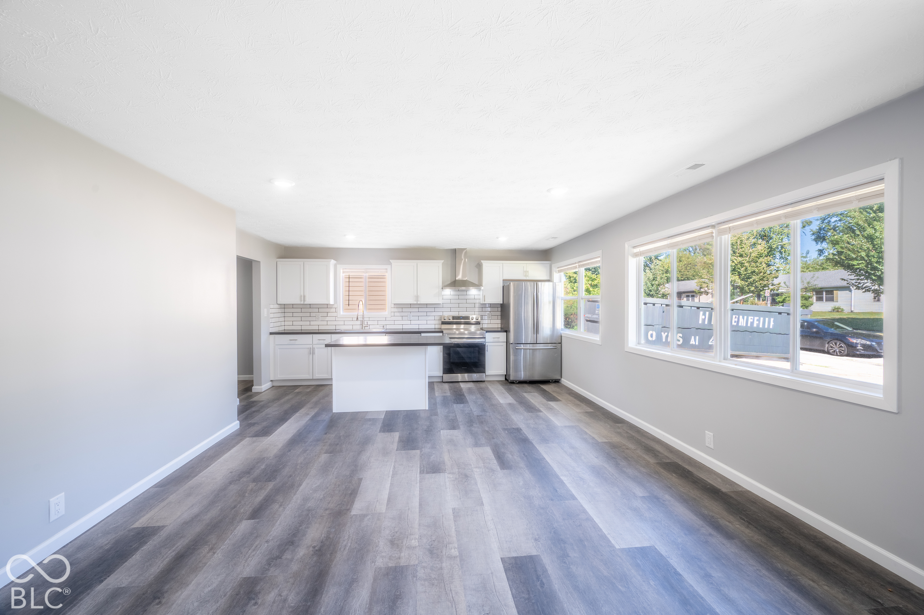 2808 Sangster Avenue, Indianapolis, IN, 46218 photo 5 of 37