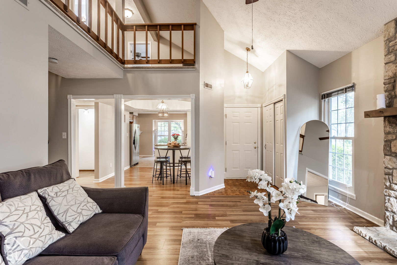 6485 Bayside South, Indianapolis, IN, 46250 photo 5 of 33