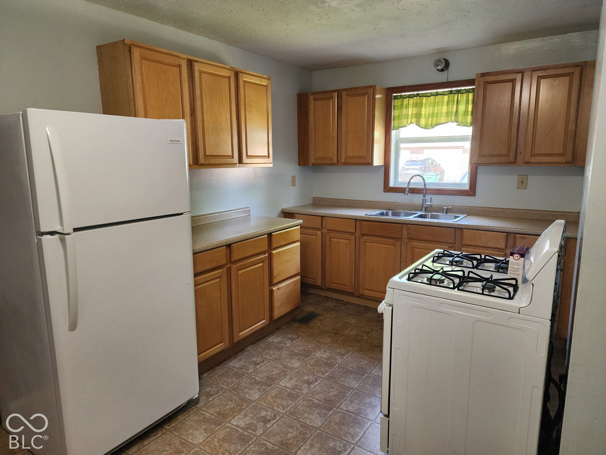 621 W Superior Street, Lebanon, IN, 46052 photo 5 of 19