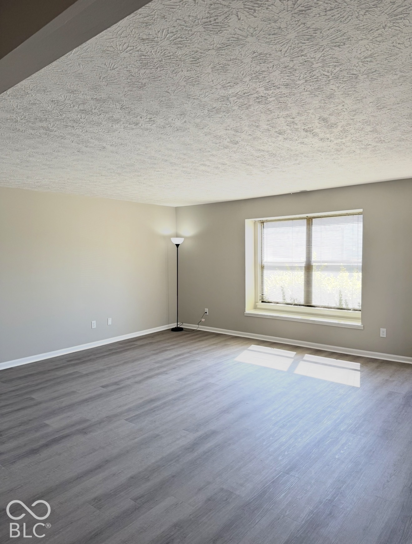 1763 Wellesley #1i, Indianapolis, IN, 46219 photo 5 of 28