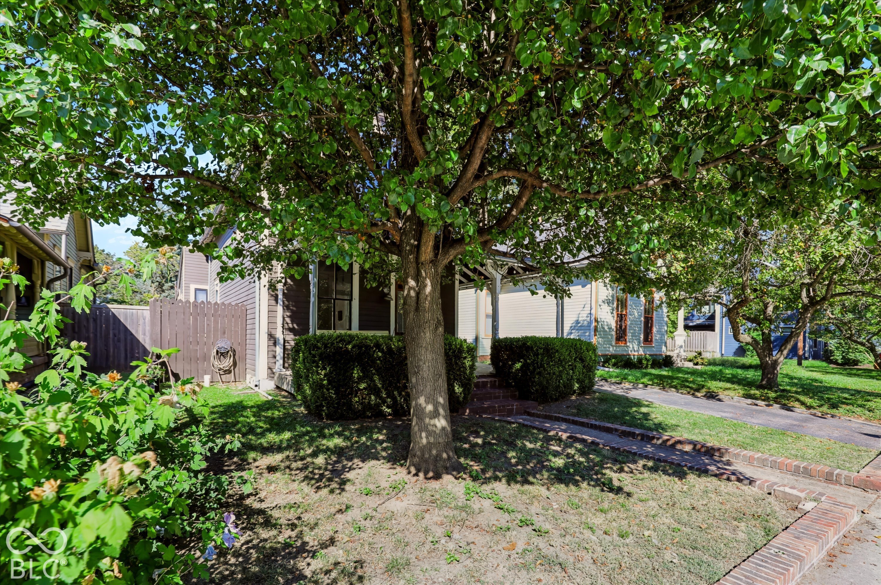 1114 E Saint Clair Street, Indianapolis, IN, 46202 photo 5 of 116