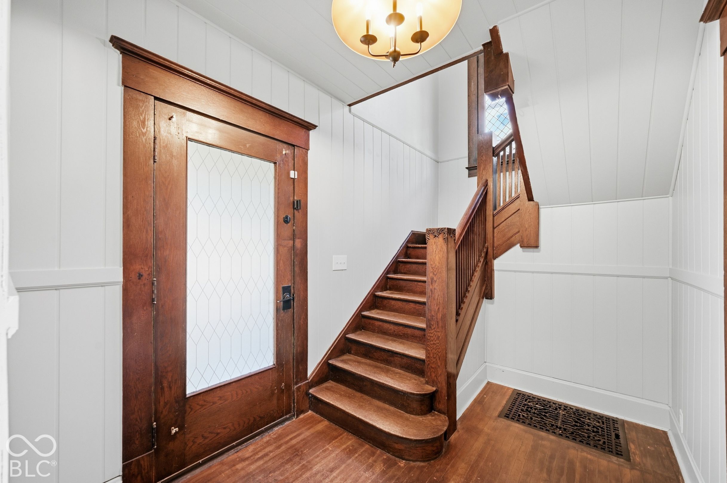 323 N Drexel Avenue, Indianapolis, IN, 46201 photo 5 of 38