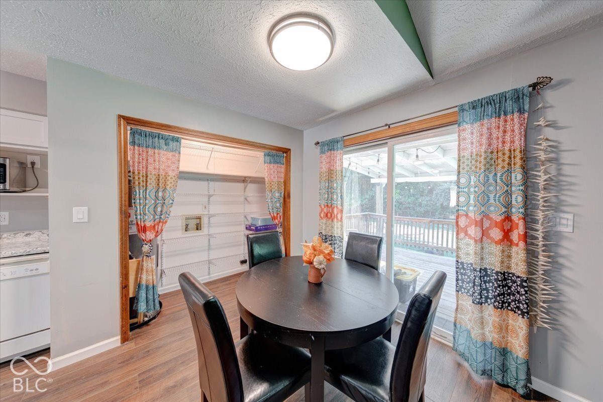 7950 Ridgegate West Drive, Indianapolis, IN, 46268 photo 5 of 24
