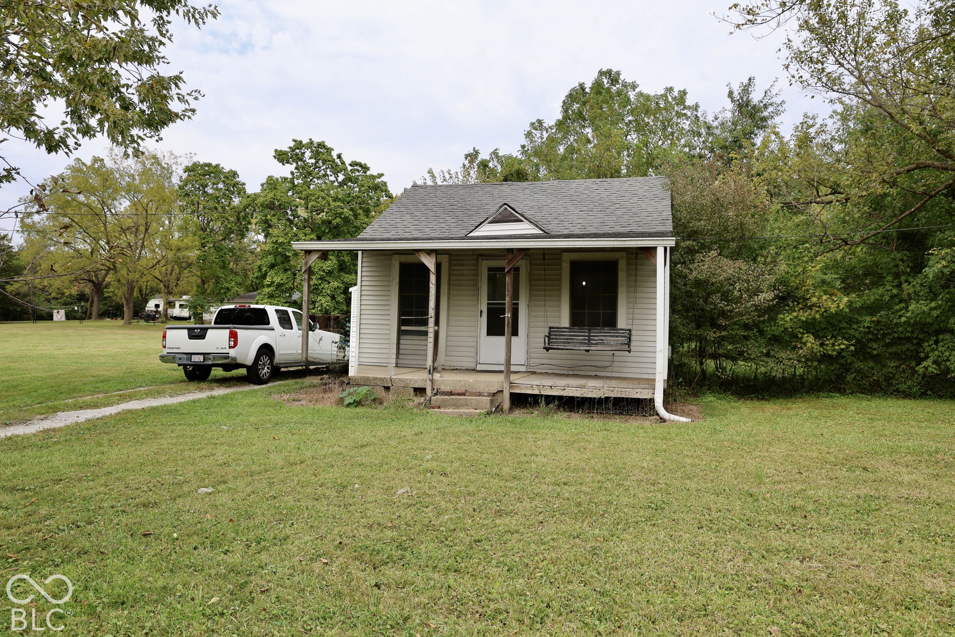 7514 E Woodlawn Avenue, Indianapolis, IN, 46239 photo 5 of 7