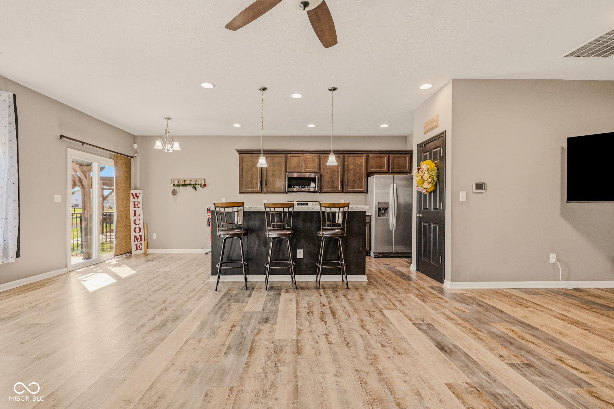2337 Creekland Drive, Columbus, IN, 47201 photo 5 of 34