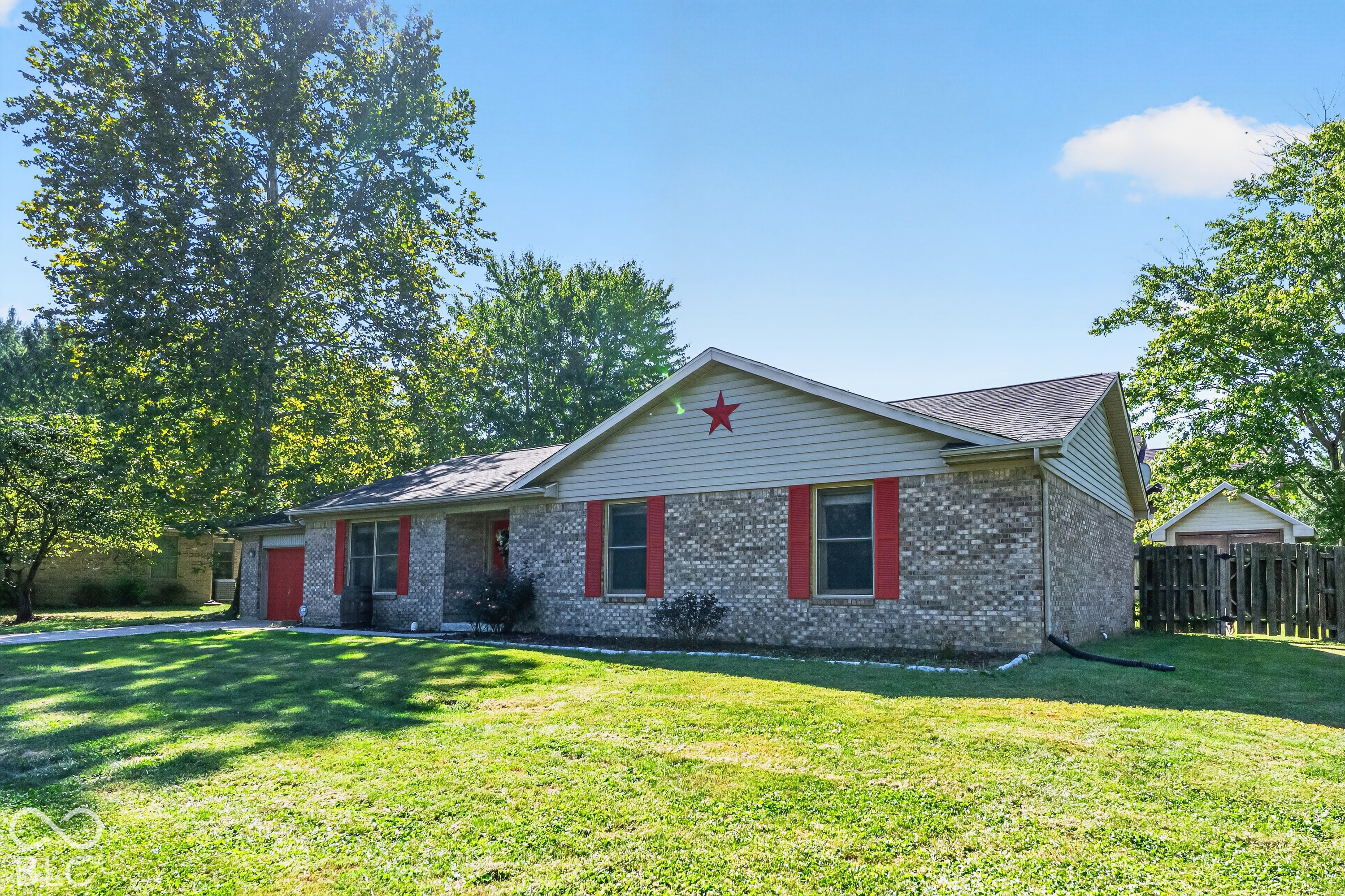 287 Big Horn Lane, Seymour, IN, 47274 photo 5 of 43