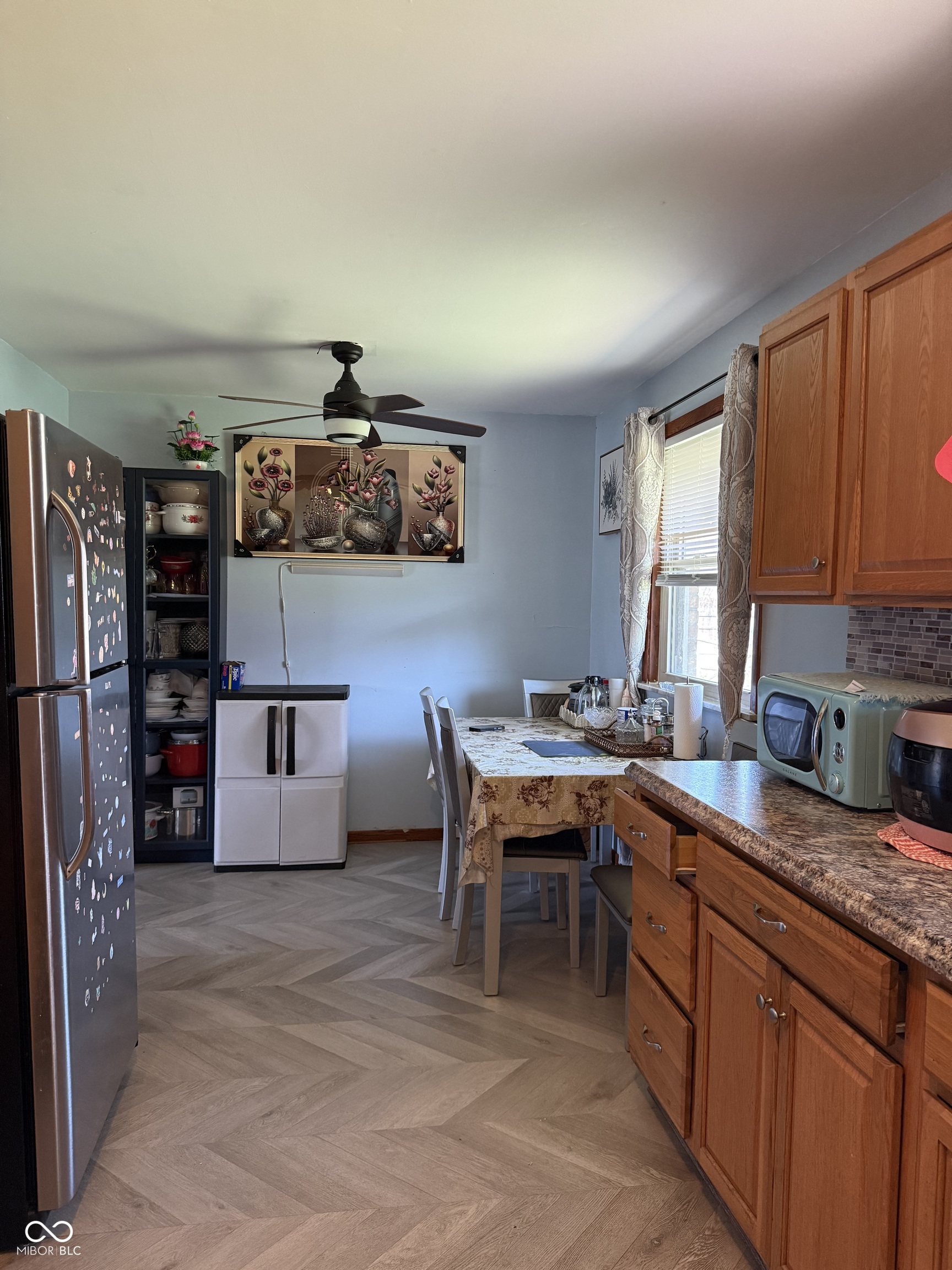 7109 Chandler Drive, Indianapolis, IN, 46217 photo 5 of 12