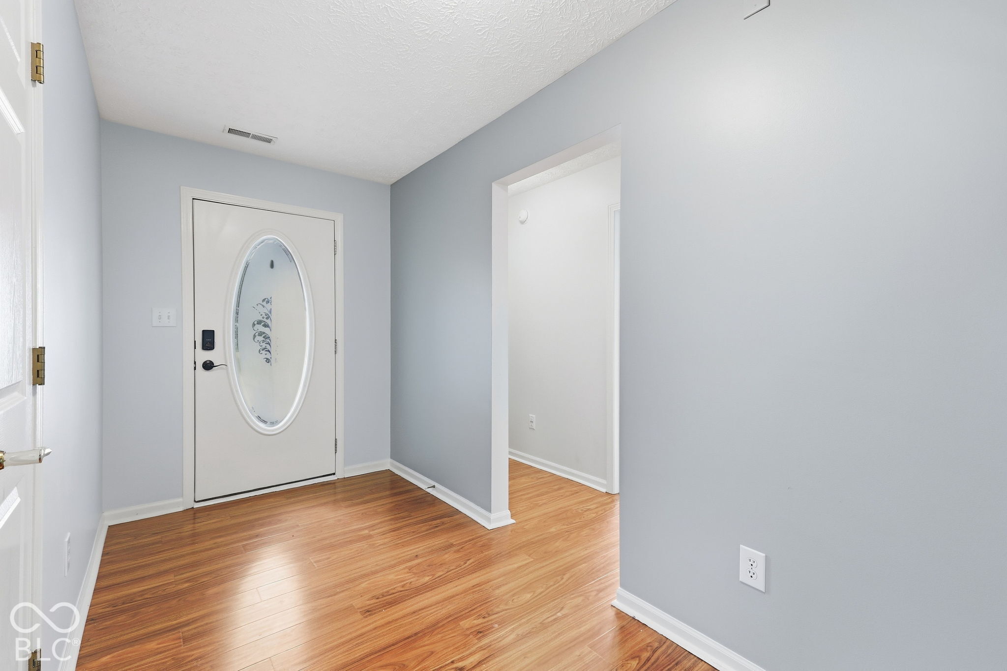 6276 Briargate Drive, Zionsville, IN, 46077 photo 5 of 53