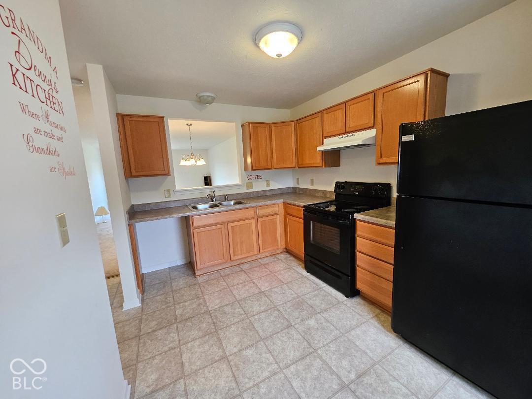2164 Rossington Lane, Indianapolis, IN, 46229 photo 5 of 25