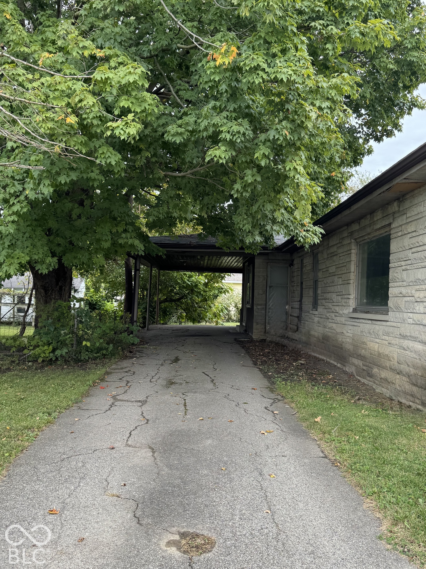 2802 S Hackley, Muncie, IN, 47302 photo 5 of 6