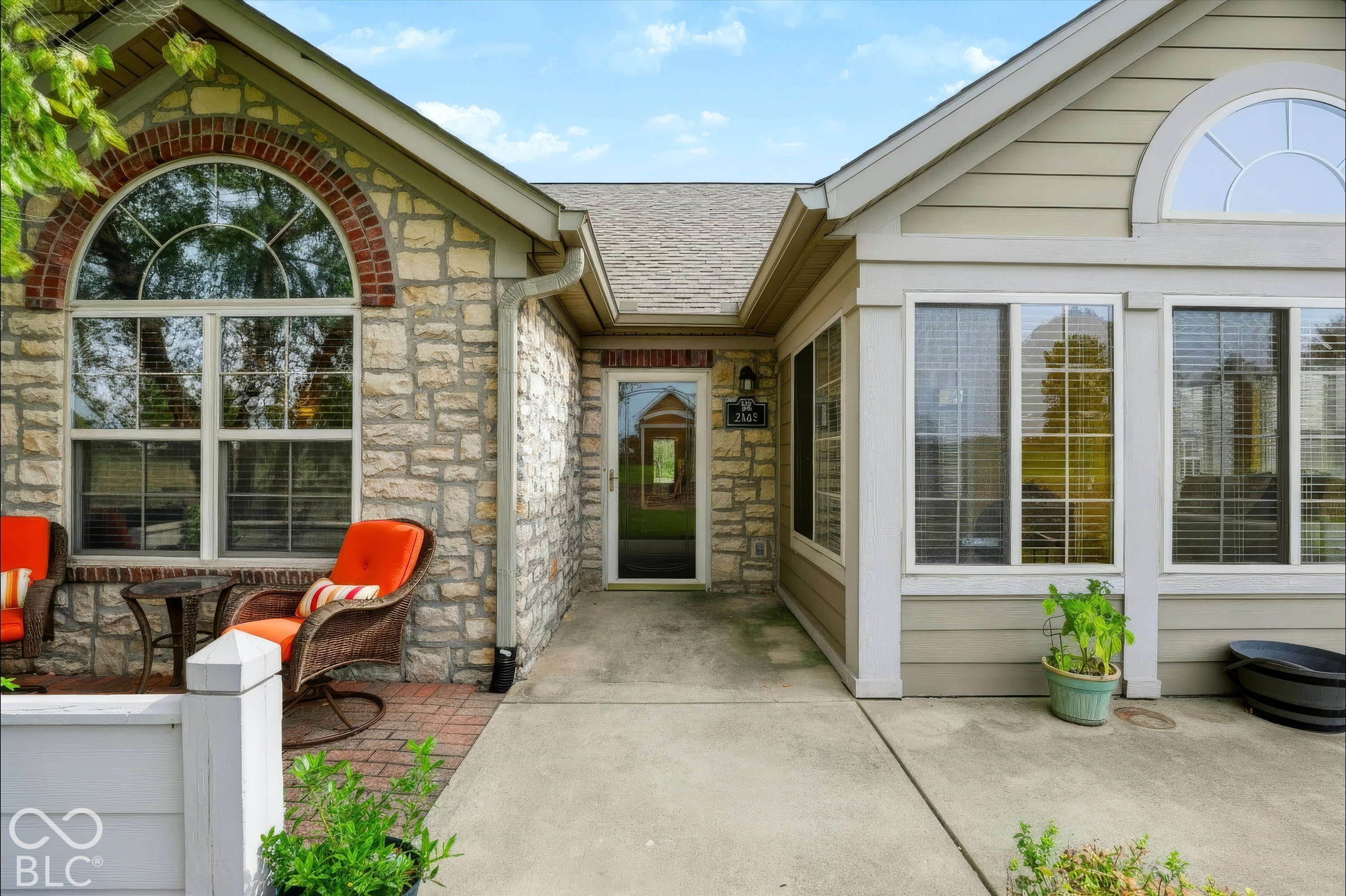 2142 Heather Glen Way, Franklin, IN, 46131 photo 5 of 38
