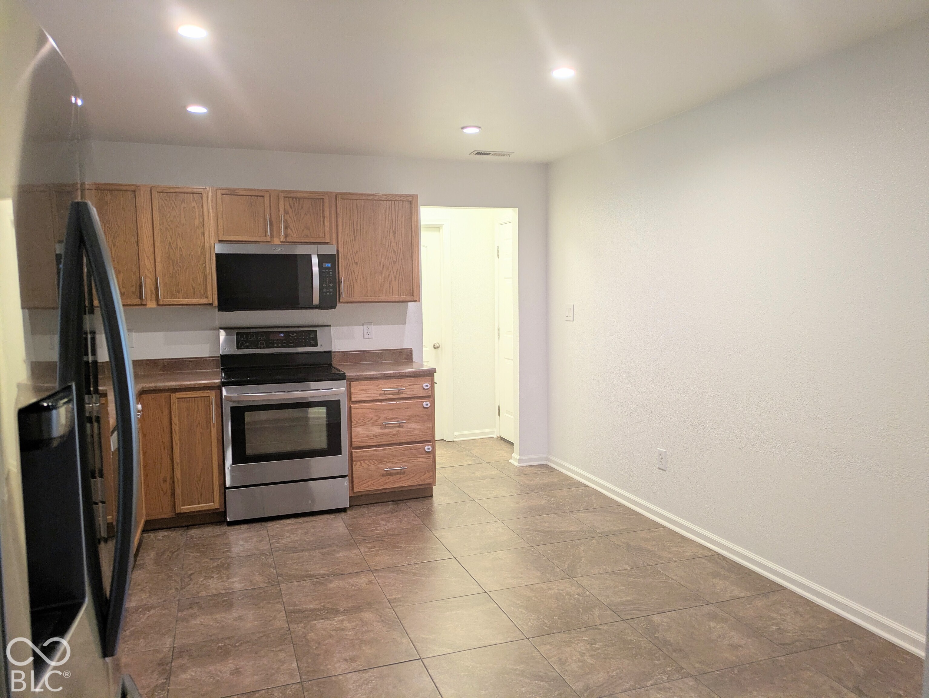 12501 Old Pond Road, Noblesville, IN, 46060 photo 5 of 12