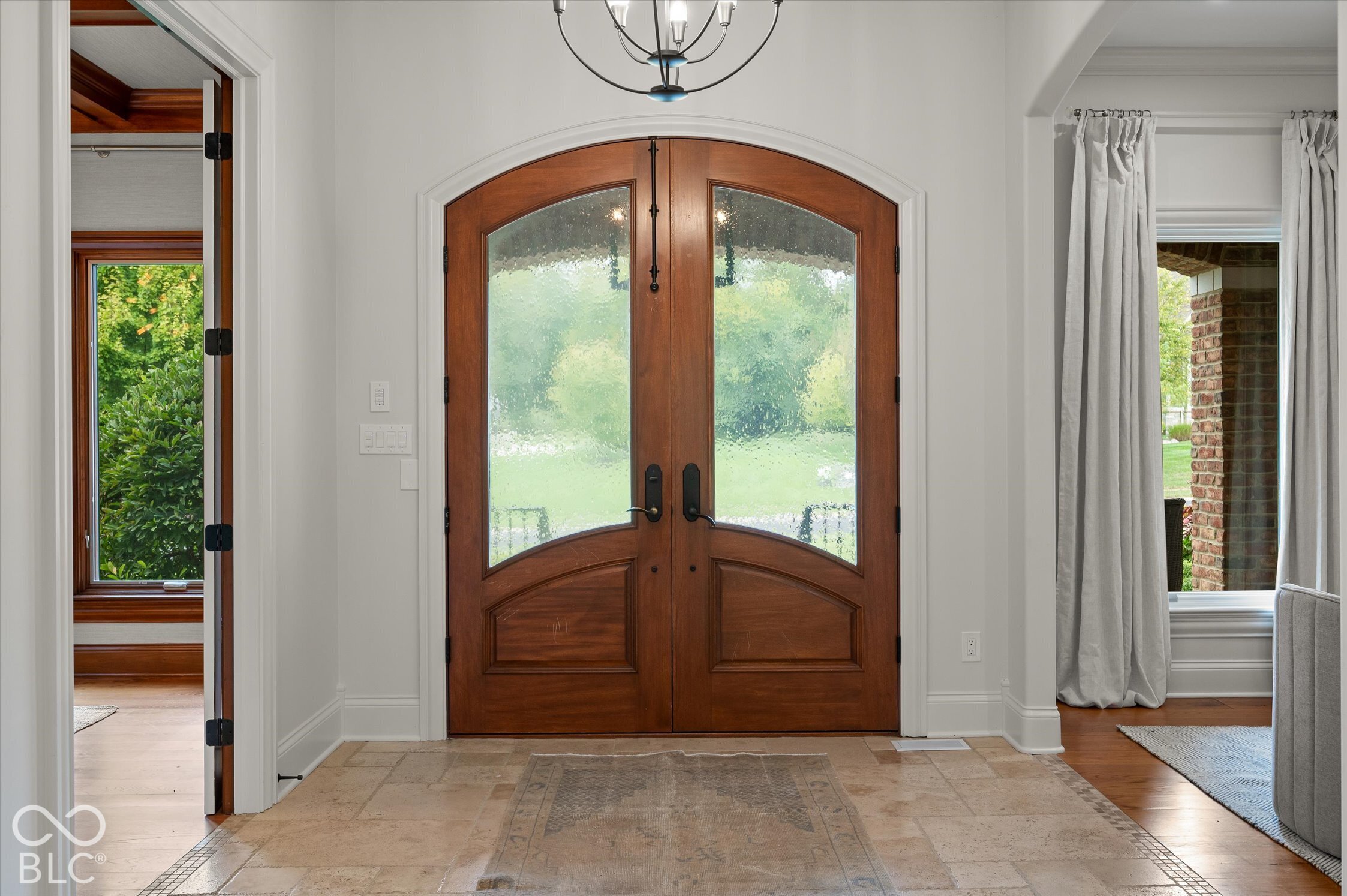 11624 Willow Springs Drive, Zionsville, IN, 46077 photo 5 of 120