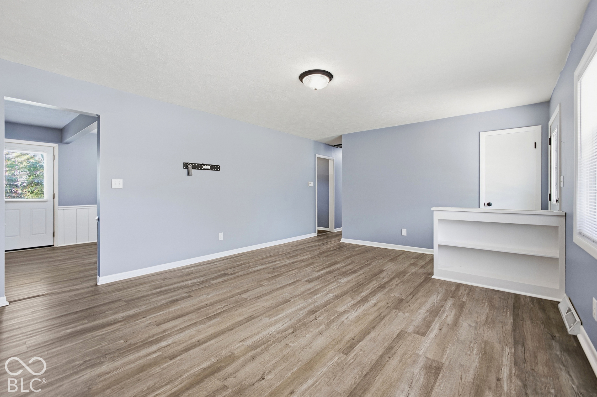 432 Chapel Hill West Drive, Indianapolis, IN, 46214 photo 5 of 38