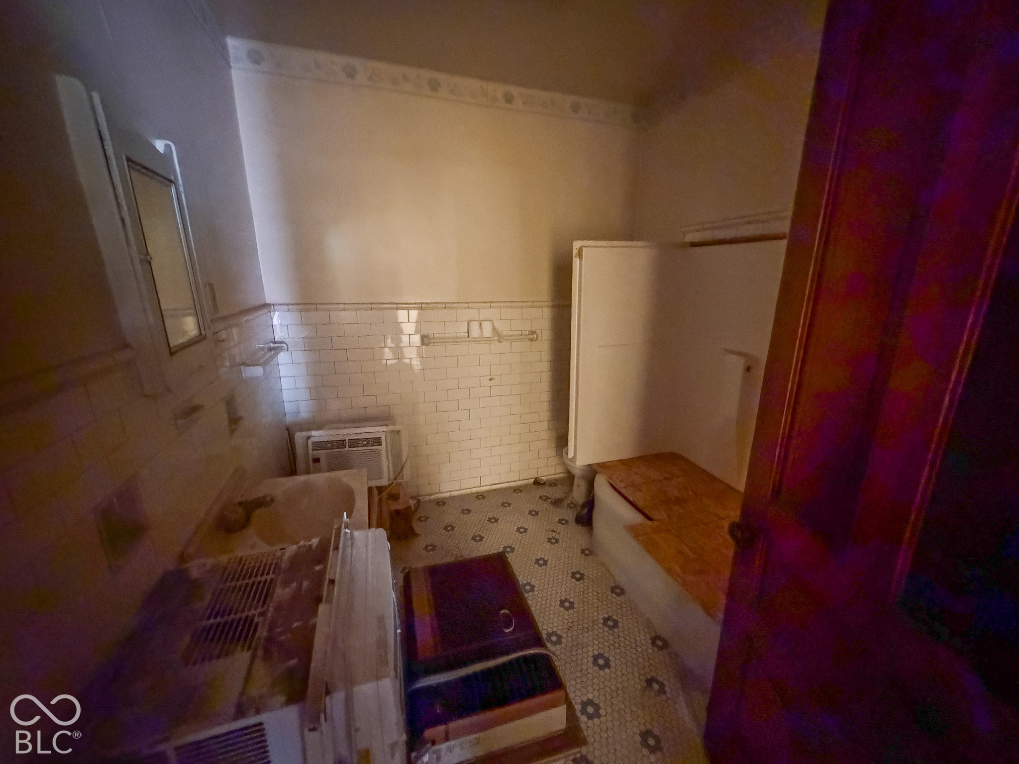 307 Burgess Avenue, Indianapolis, IN, 46219 photo 5 of 40