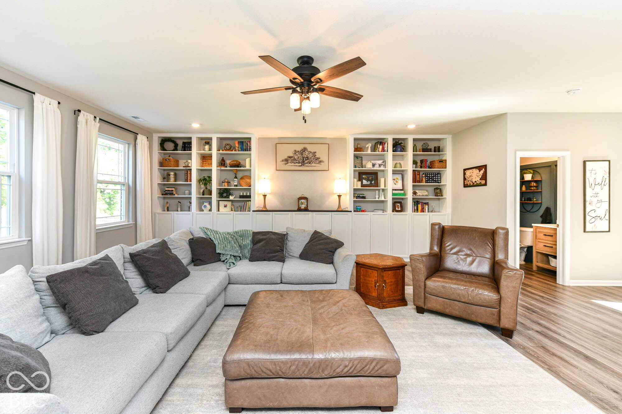3232 S Cordell Road, New Palestine, IN, 46163 photo 5 of 56