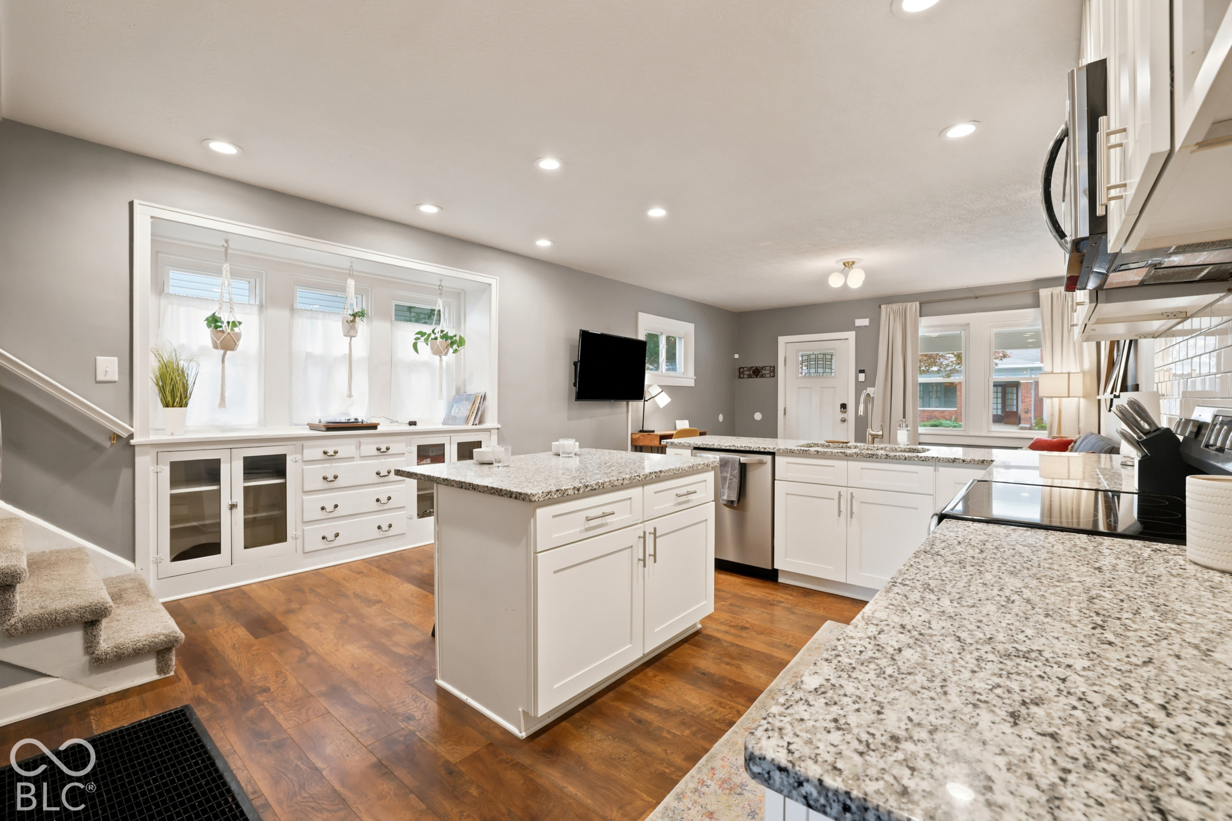 1524-1526 S East Street, Indianapolis, IN, 46225 photo 5 of 49