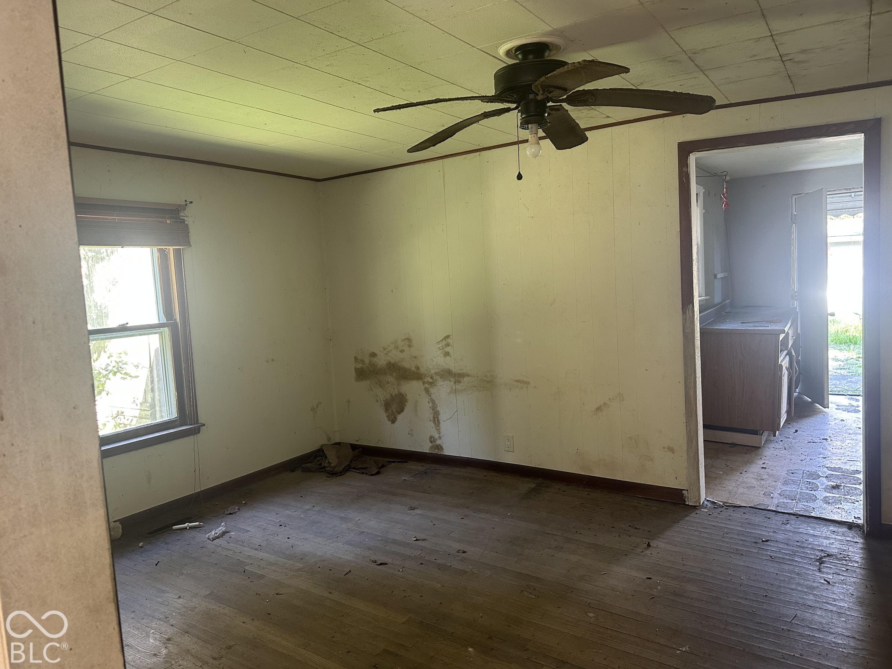 804 W 4th Street, Alexandria, IN, 46001 photo 5 of 8