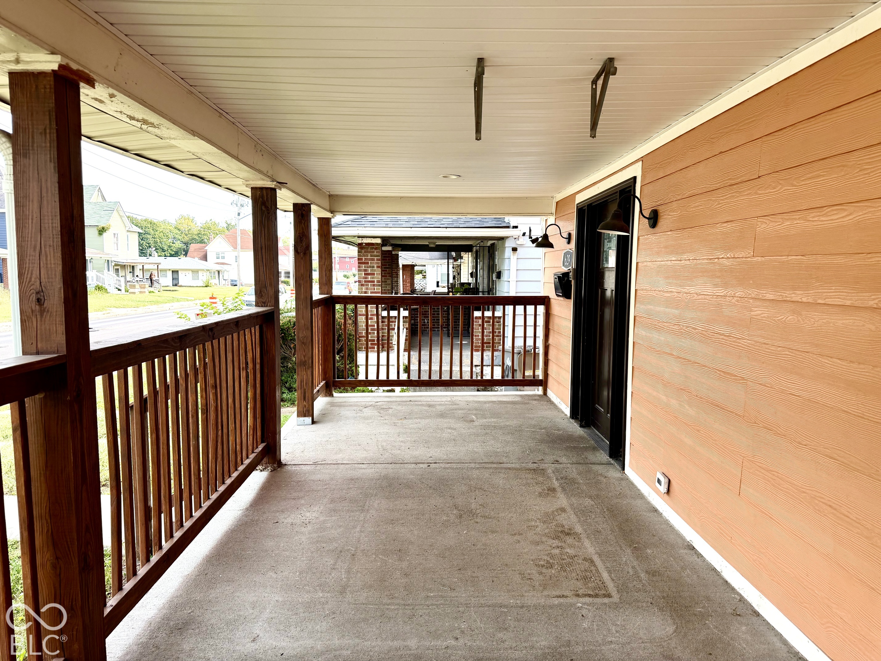 629 W 30th Street, Indianapolis, IN, 46208 photo 5 of 78