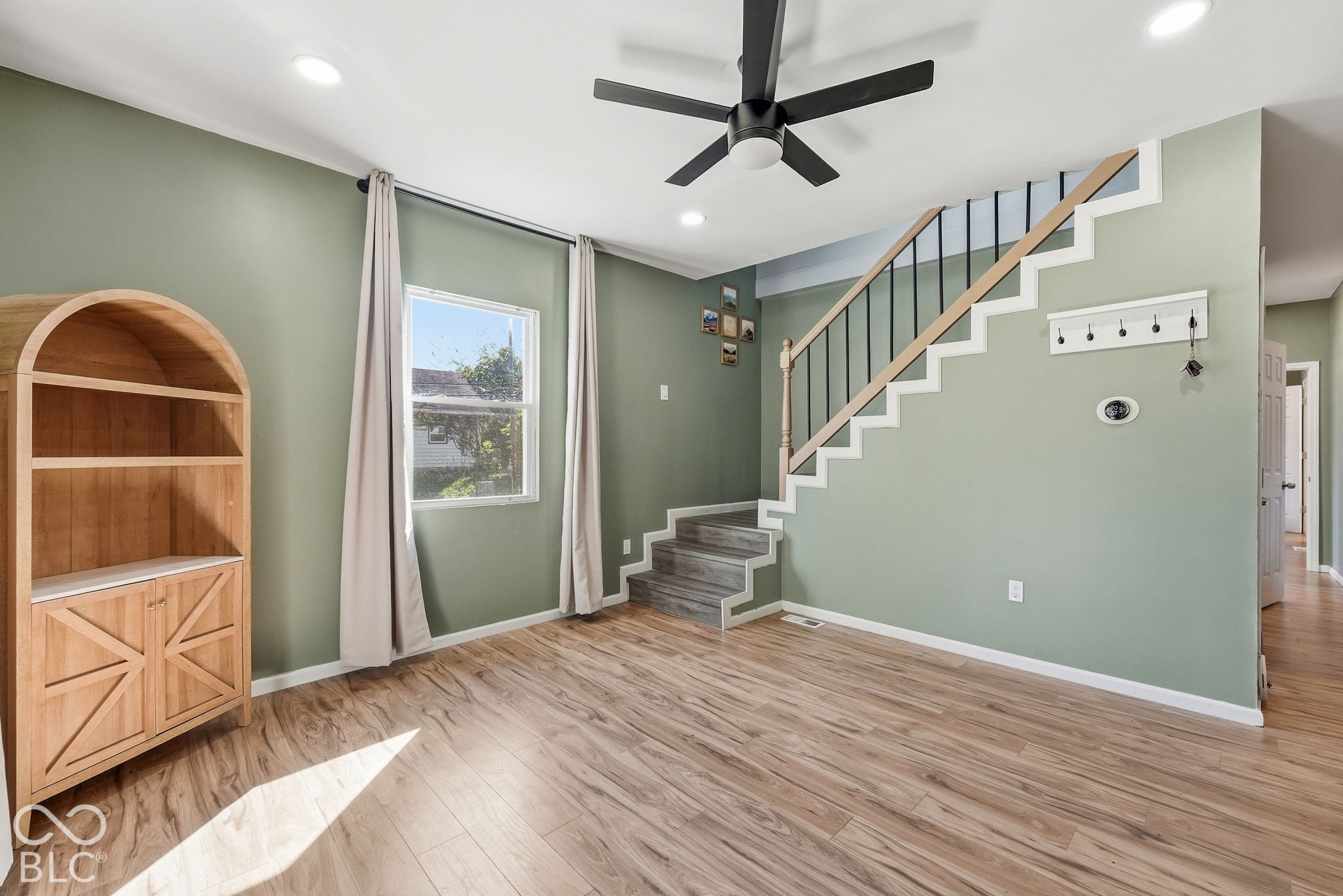 4002 Byram Avenue, Indianapolis, IN, 46208 photo 5 of 28